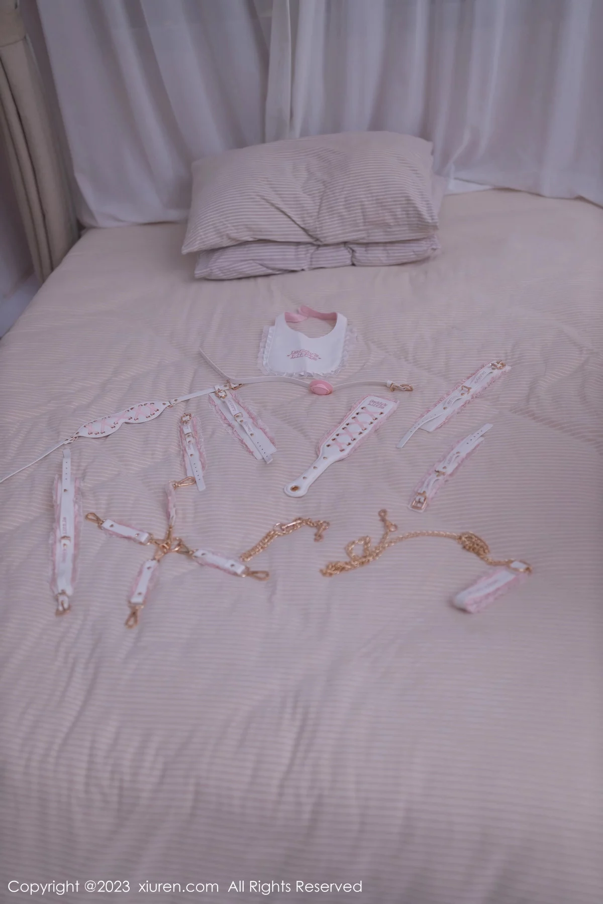 秀人集.com_[XiuRen秀人网]No.7838_模特杏子Yada性感粉灰睡裙配原色丝袜秀曼妙身姿迷人诱惑写真78P