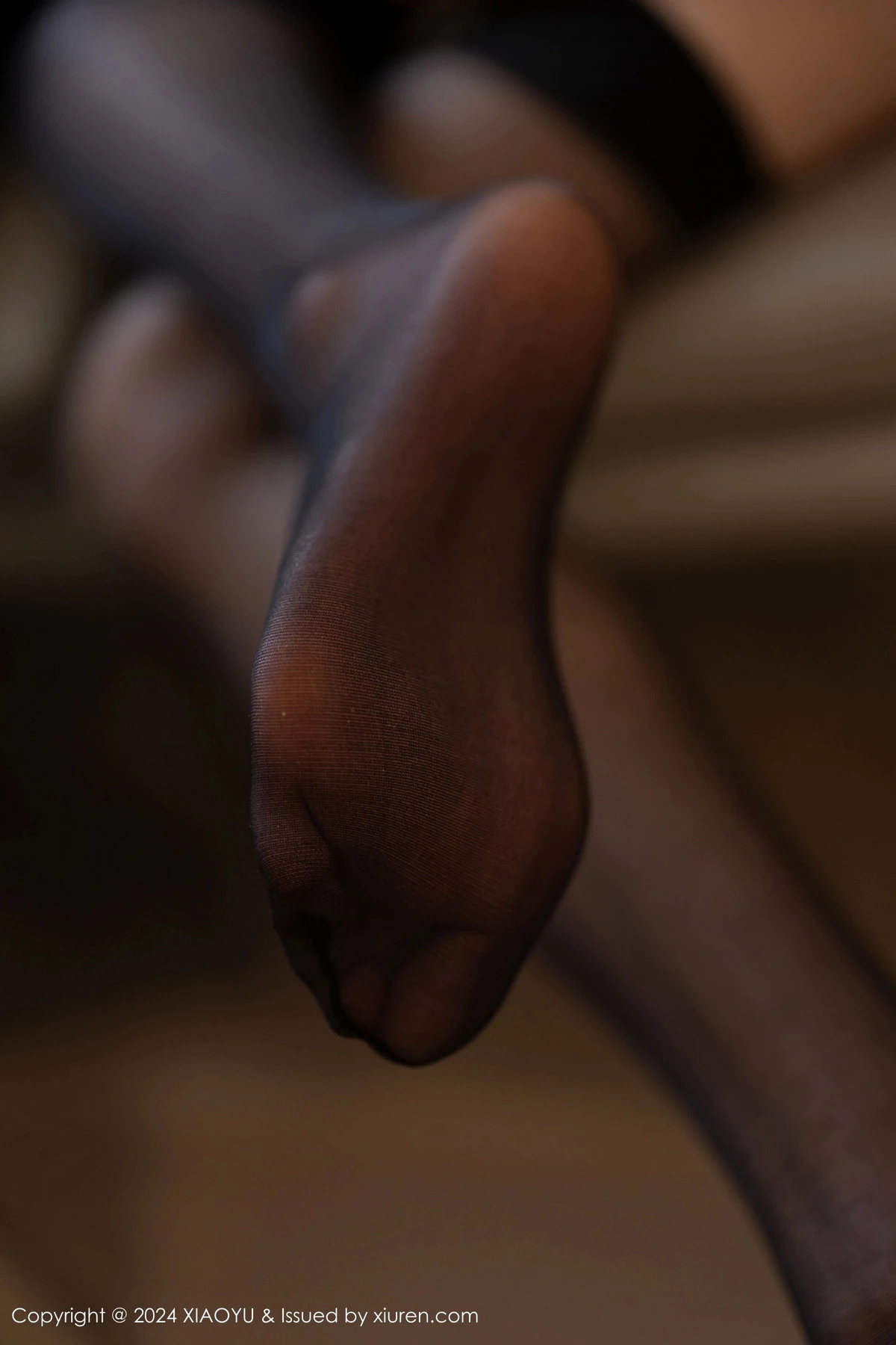 秀人集.com_[XiaoYu画语界]Vol.1195_模特程程程银色连衣长裙+黑色轻透情趣服饰秀曼妙身姿诱惑写真91P