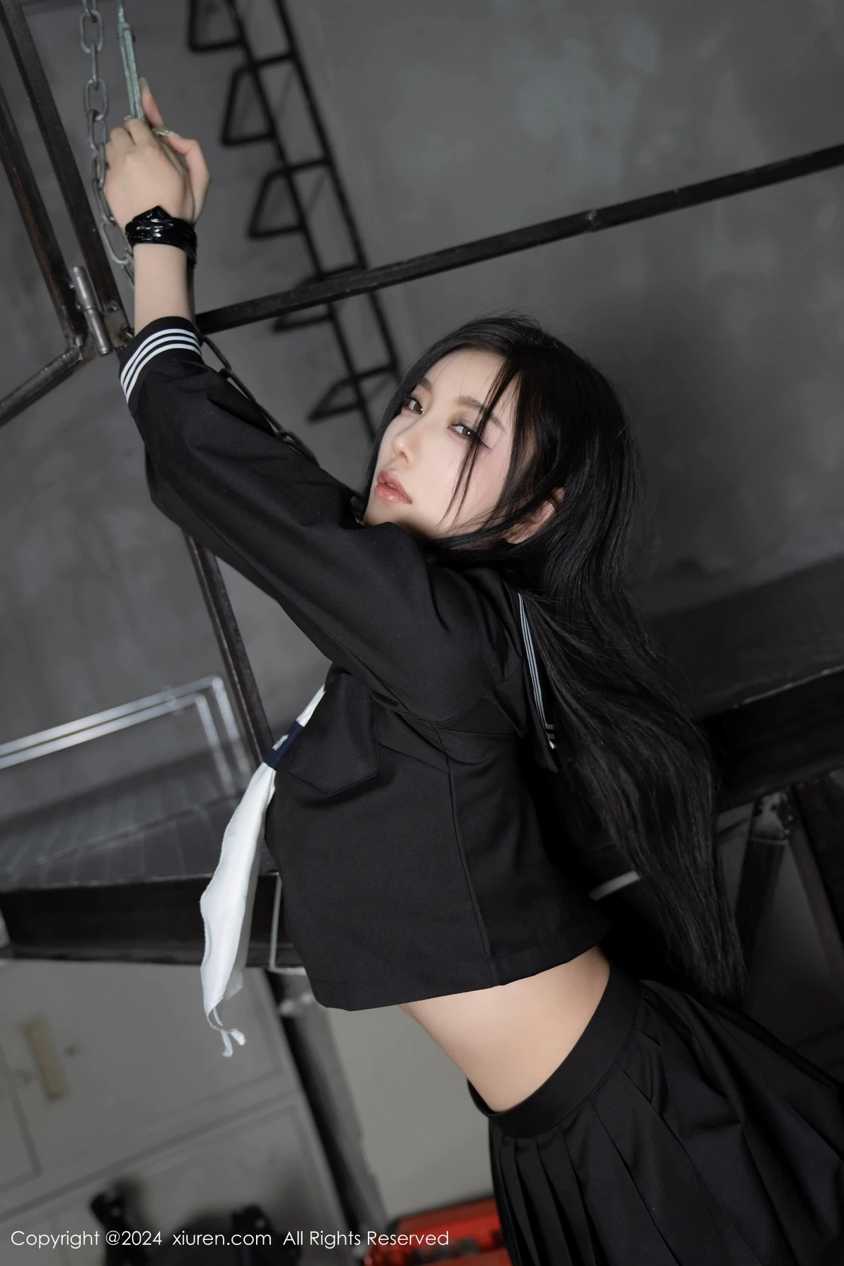 秀人集.com_[XiuRen秀人网]No.8080_女神杨晨晨Yome性感黑色制服露黄色内衣秀丰腴身材完美诱惑写真90P