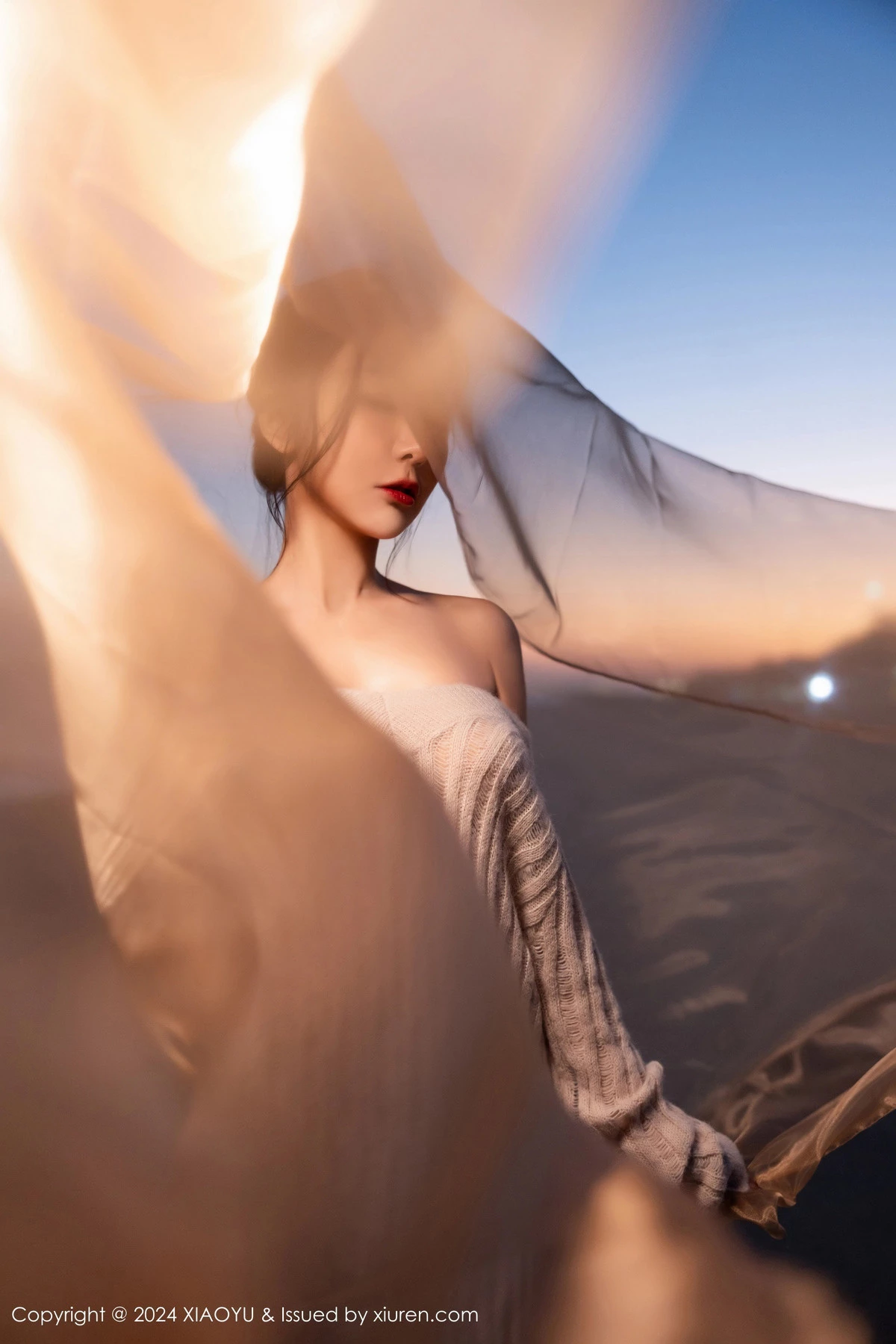 秀人集.com_[XiaoYu画语界]Vol.1200_女神王馨瑶yanni性感黑色情趣内衣配黑丝袜秀完美身材诱惑写真90P