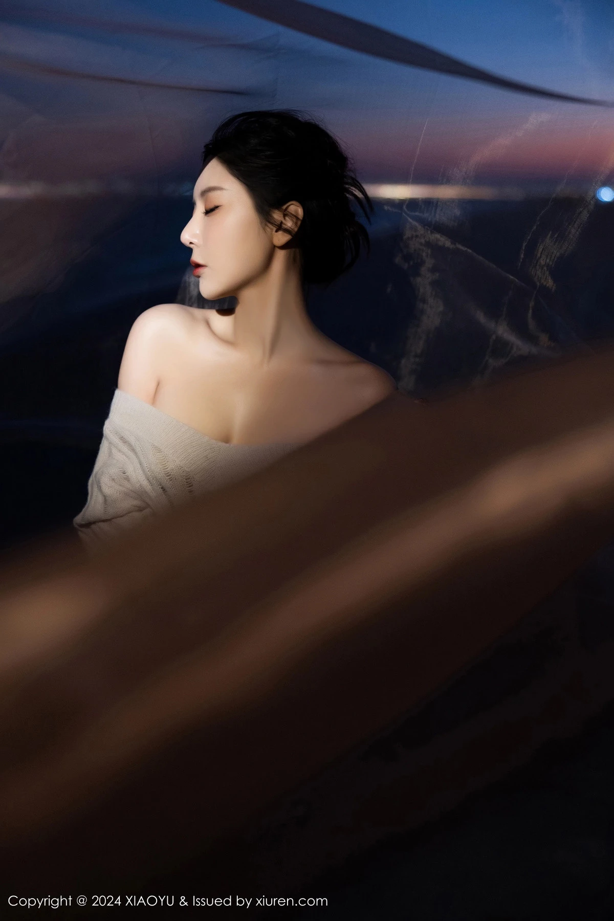 秀人集.com_[XiaoYu画语界]Vol.1200_女神王馨瑶yanni性感黑色情趣内衣配黑丝袜秀完美身材诱惑写真90P