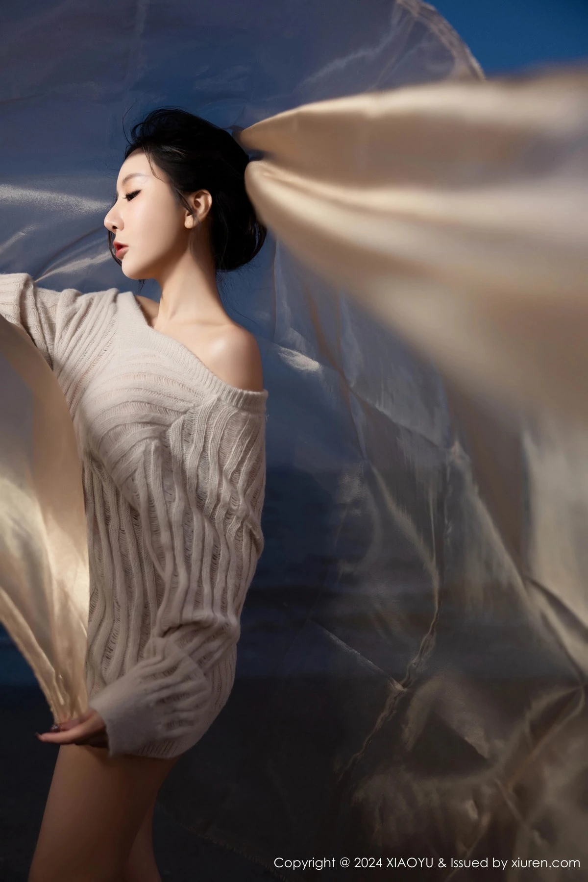 秀人集.com_[XiaoYu画语界]Vol.1200_女神王馨瑶yanni性感黑色情趣内衣配黑丝袜秀完美身材诱惑写真90P