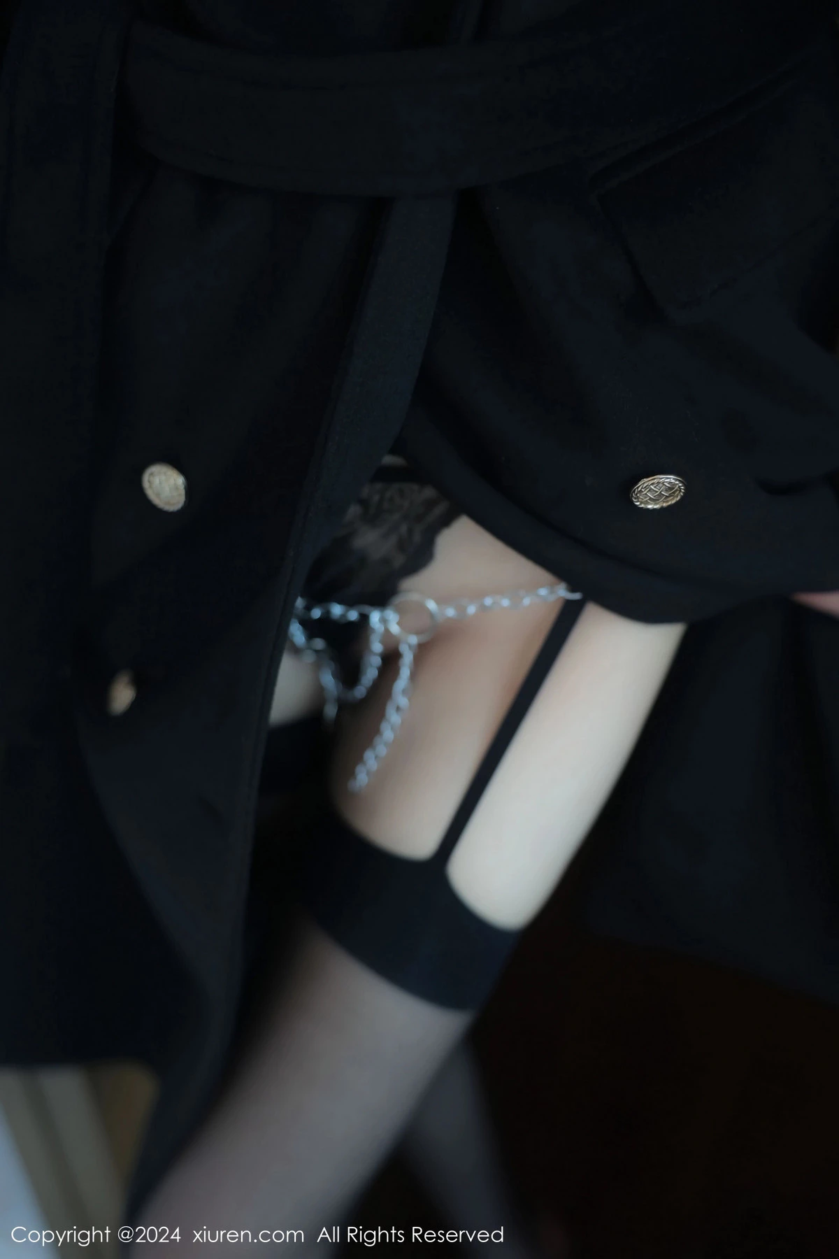 秀人集.com_[XiuRen秀人网]No.8152_模特晚苏susu脱黑色外衣露性感链式情趣内衣秀惹火身材诱惑写真76P