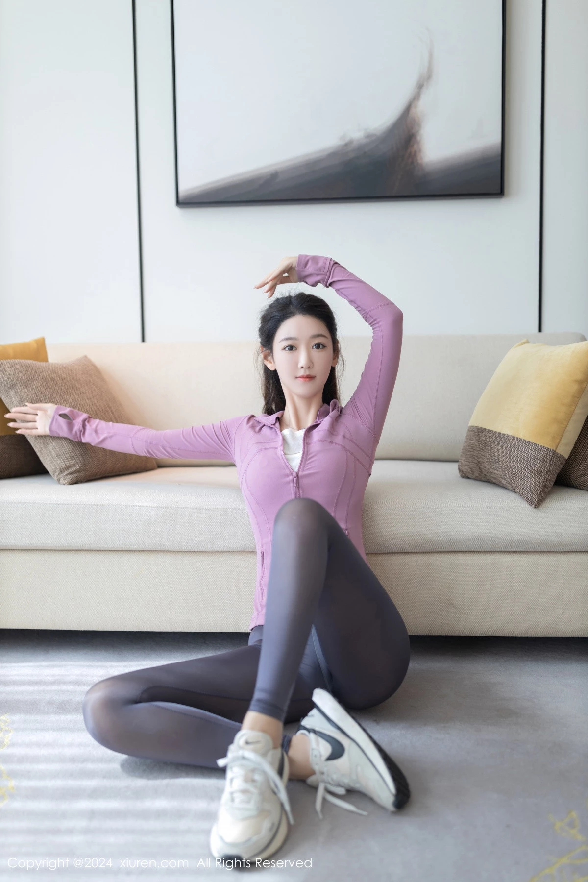 秀人集.com_[XiuRen秀人网]No.8212_模特唐安琪紫色上衣配灰色瑜伽裤露超薄黑丝秀曼妙身姿诱惑写真81P