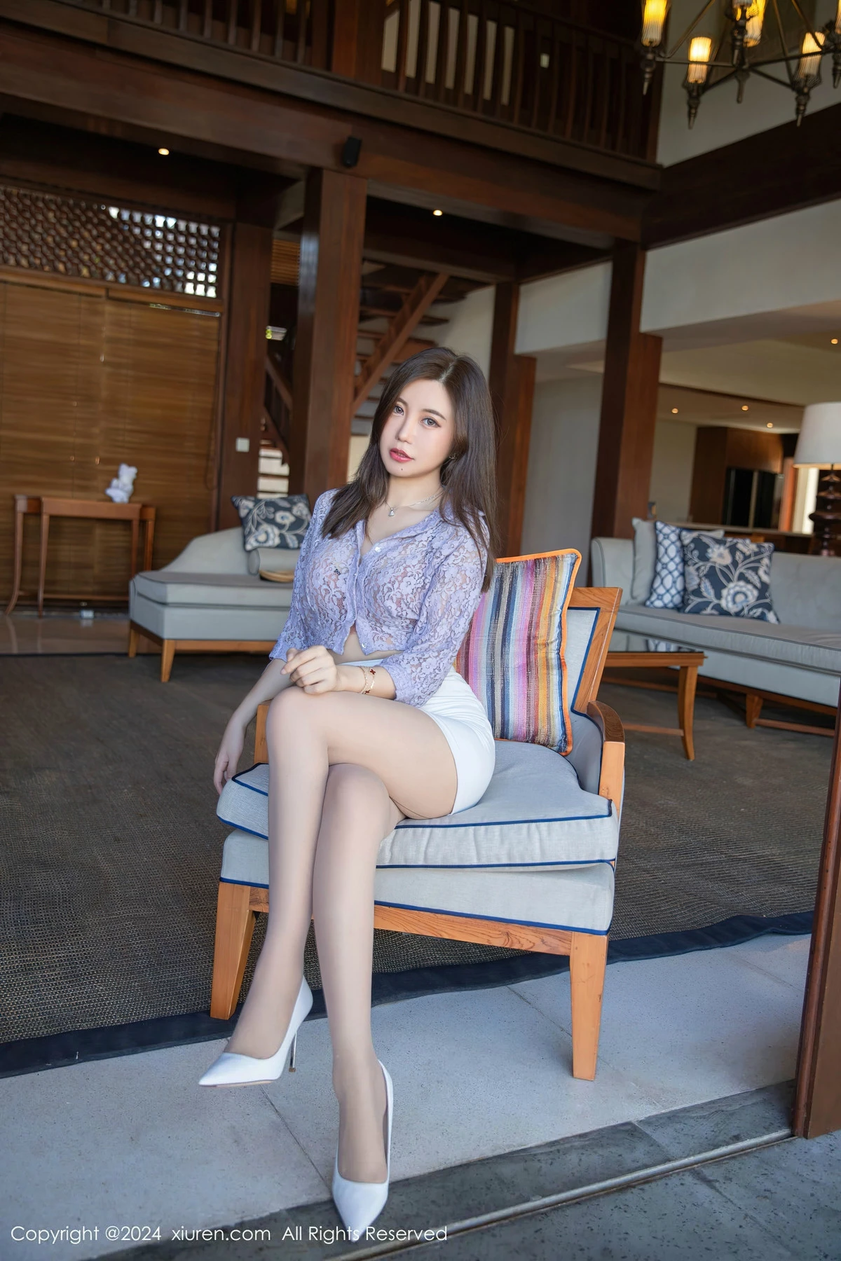 秀人集.com_[XiuRen秀人网]No.8299_女神绮里嘉ula约会场景性感黑色内衣配原色丝袜秀曼妙身姿诱惑写真70P