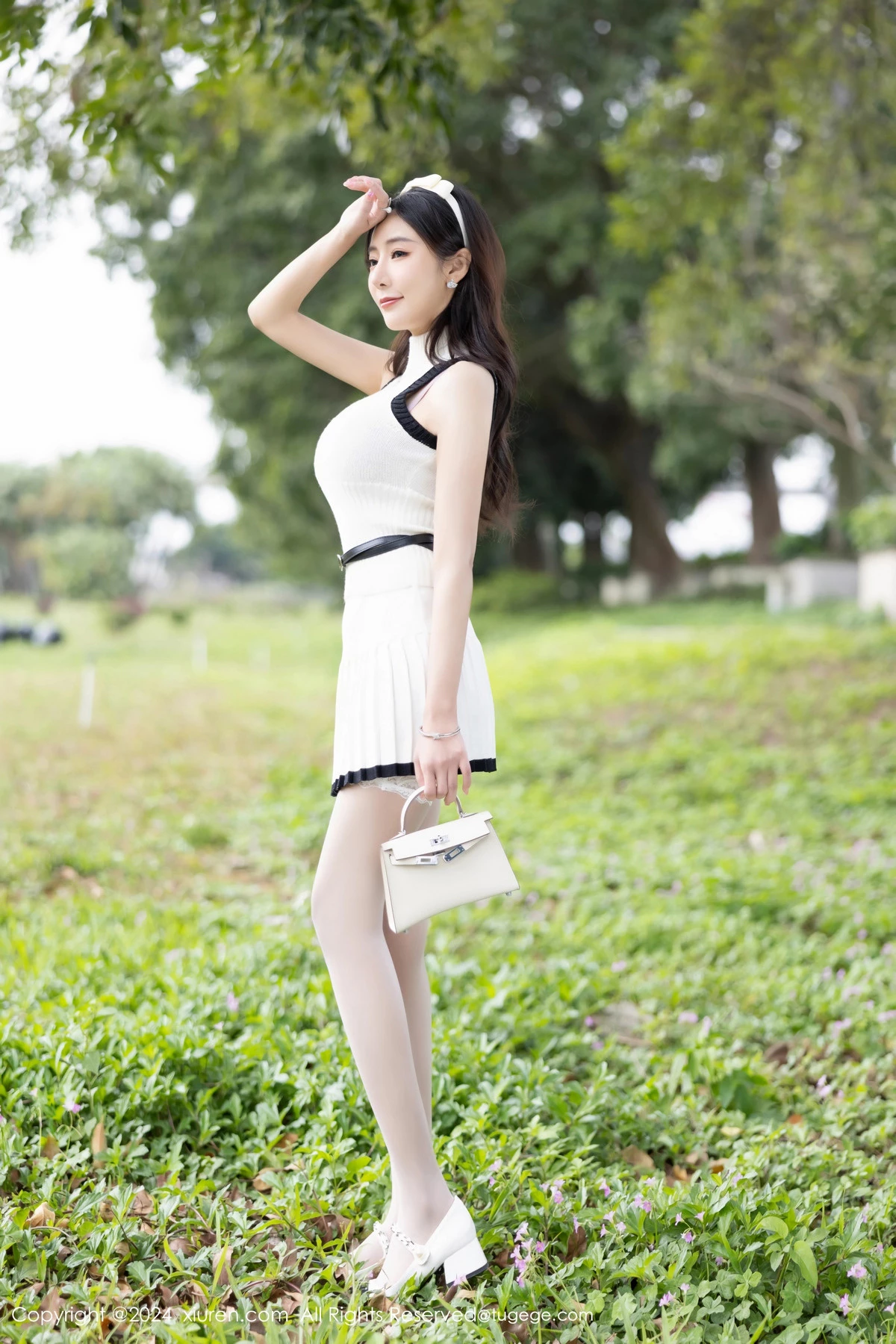 秀人集.com_[XiuRen秀人网]No.8334_女神王馨瑶yanni白色连衣短裙露粉色内衣配白丝袜完美诱惑写真80P