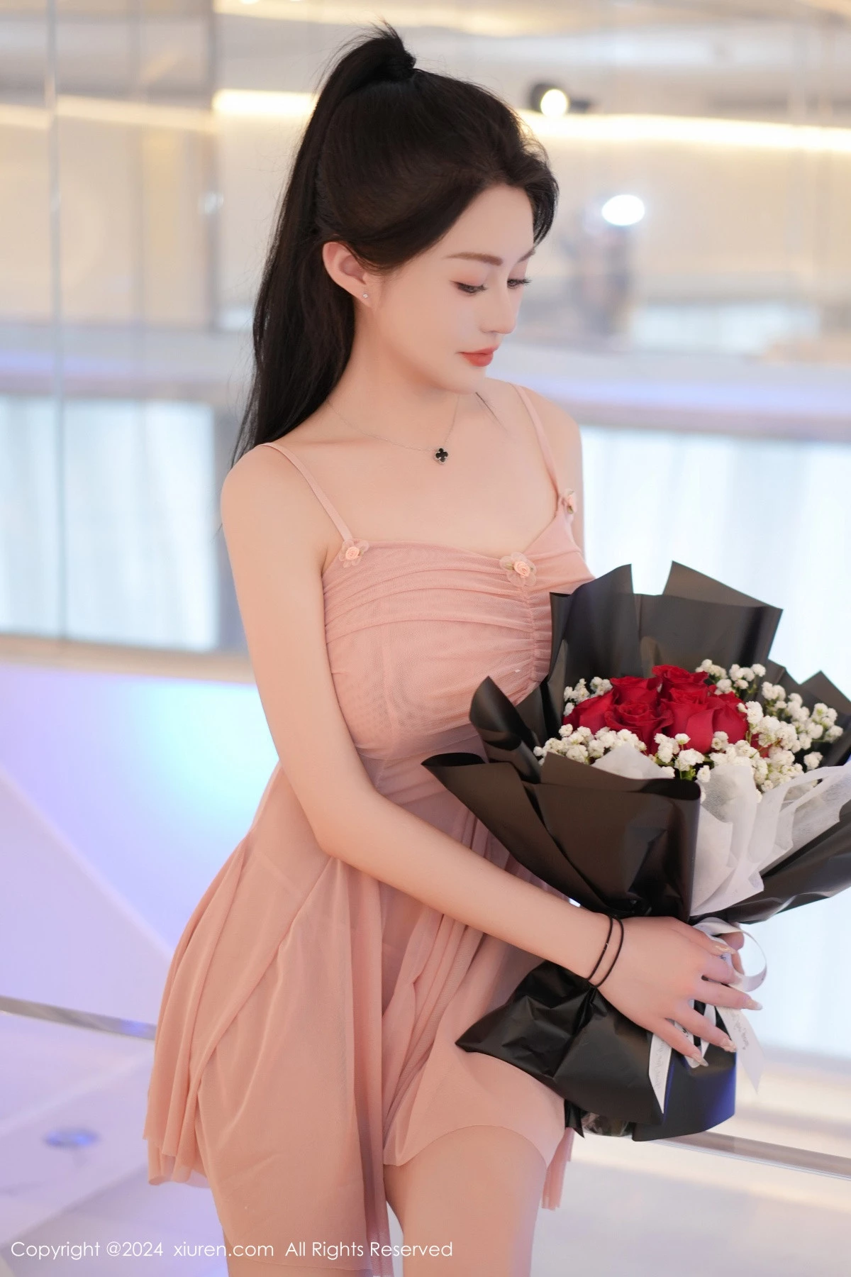 秀人集.com_[XiuRen秀人网]No.8395_模特林幼一性感粉色连衣短裙露丁字裤秀翘臀美腿惹火诱惑写真120P