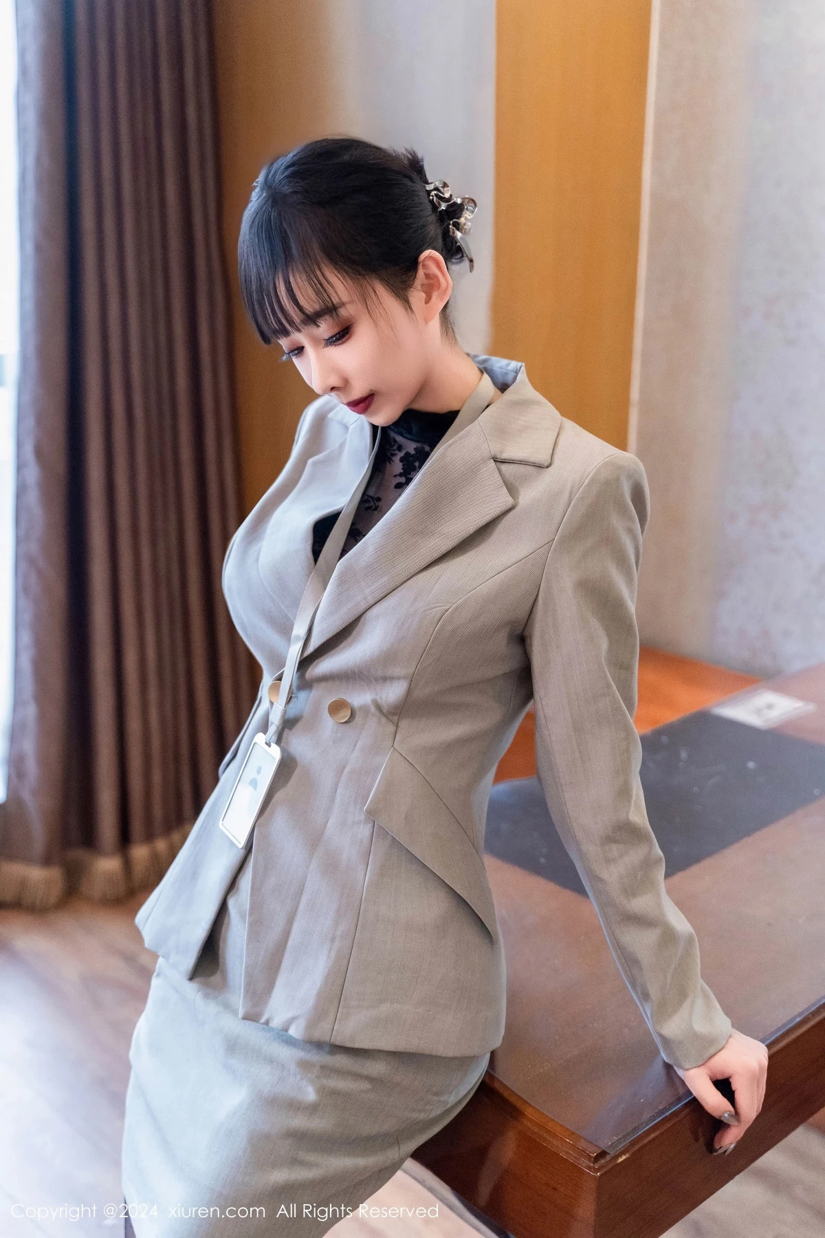 秀人集.com_[XiuRen秀人网]No.8290_模特宝宝甜办公室OL制服露黑色缕空连体衣配超薄黑丝诱惑写真69P