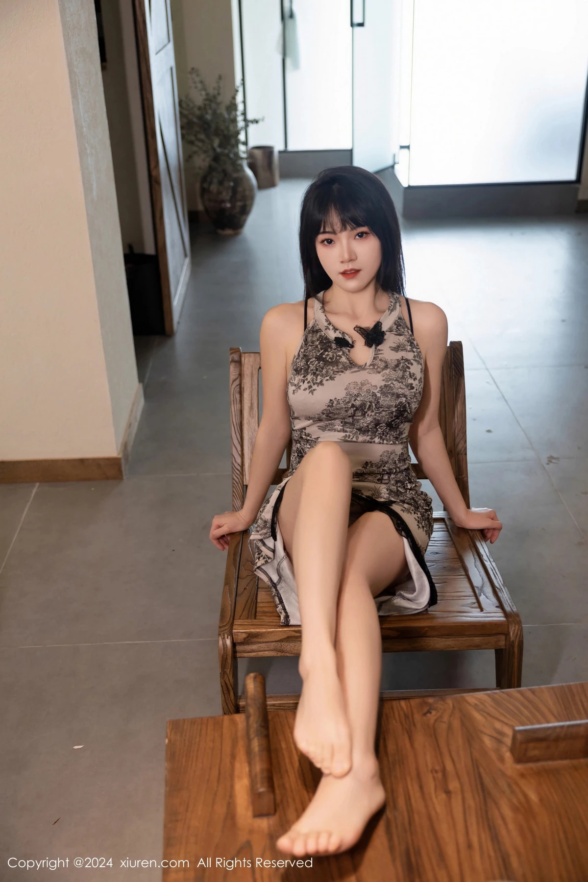 秀人集.com_[XiuRen秀人网]No.8434_模特唐安诺性感带图案连衣短裙露黑色内衣秀曼妙身姿诱惑写真59P