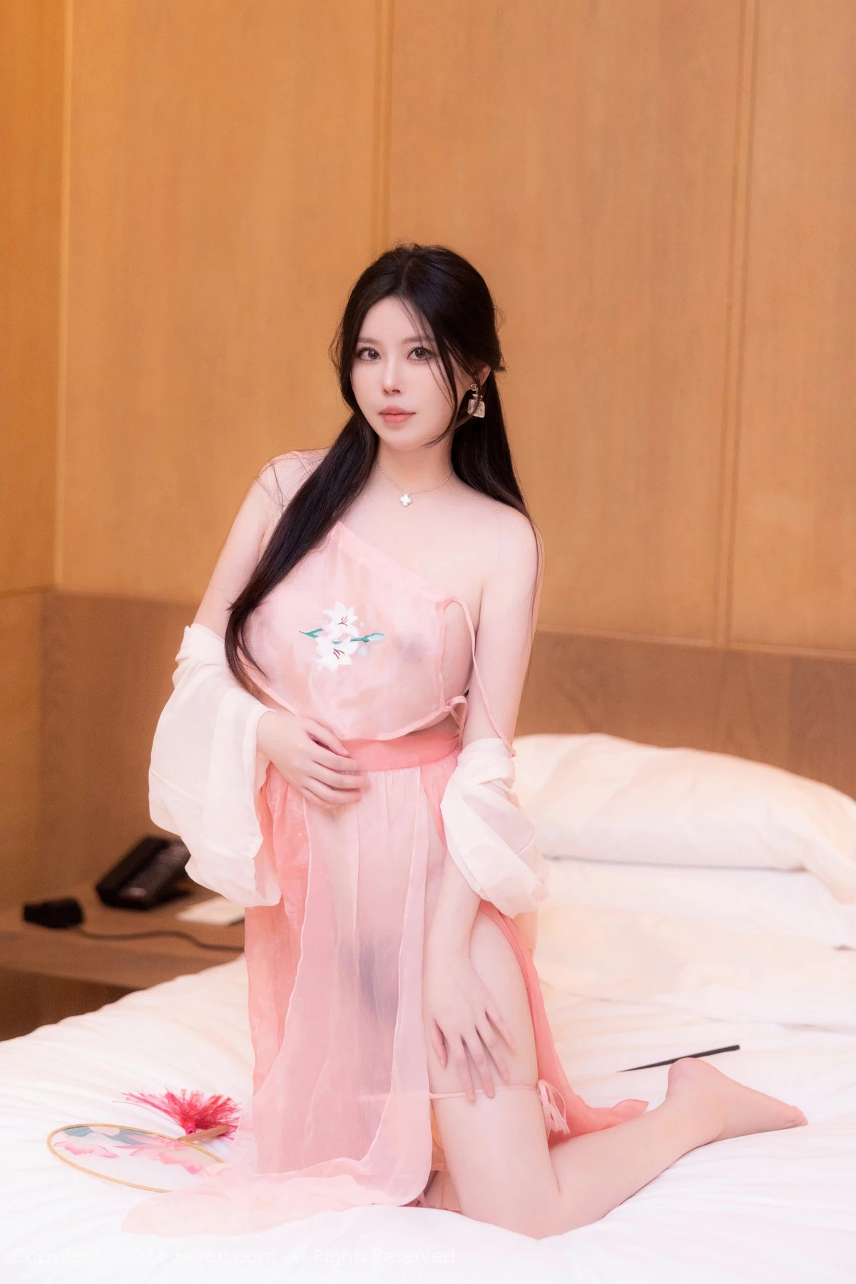 秀人集.com_[XiuRen秀人网]No.8503_模特白茹雪私房性感粉色薄纱古装服饰秀丰腴身材撩人诱惑写真73P