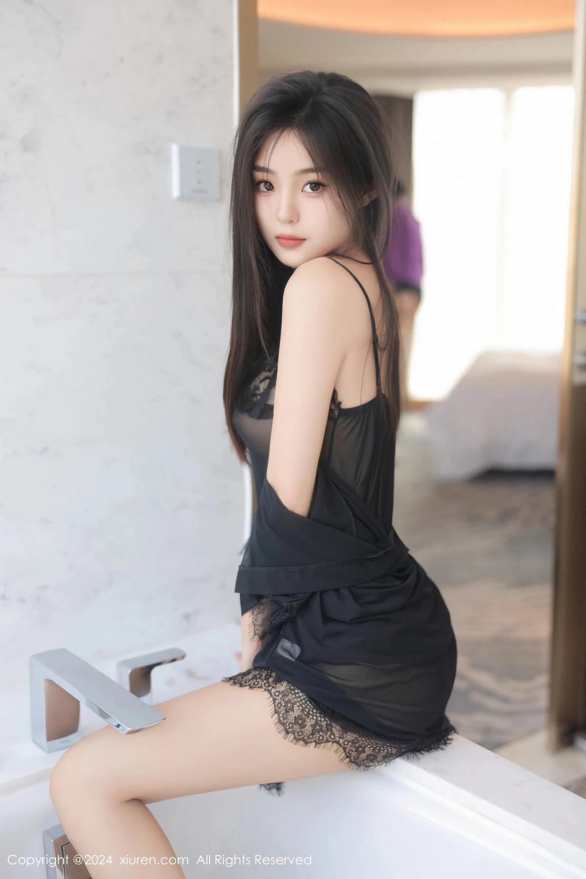 秀人集.com_[XiuRen秀人网]No.8550_模特周周不吃香菜性感黑色轻透服饰露黑色情趣内衣惹火诱惑写真85P