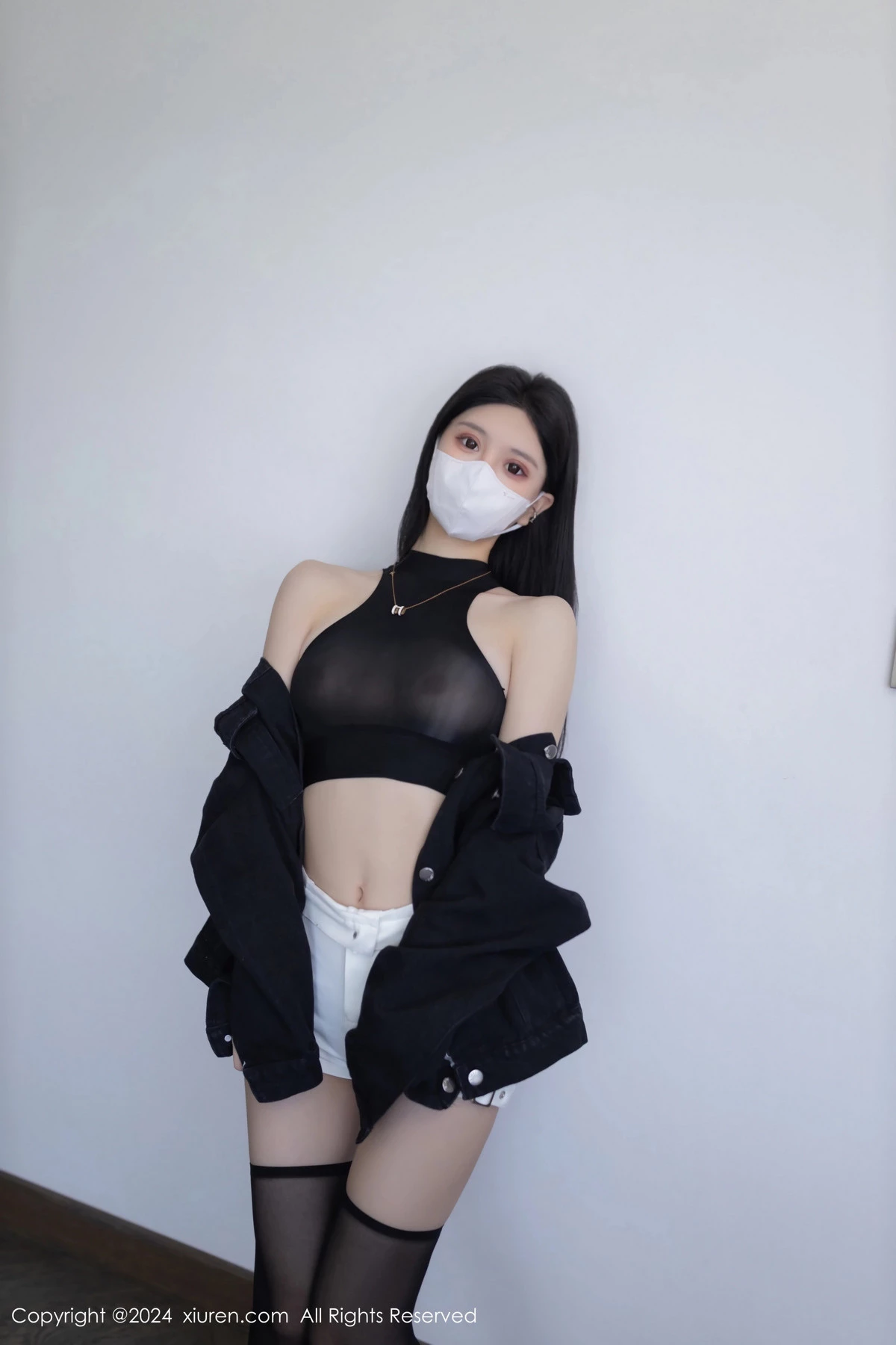 秀人集.com_[XiuRen秀人网]No.8636_模特幼幼黑色外衣露性感黑色轻透内衣配黑丝袜秀美腿诱惑写真80P