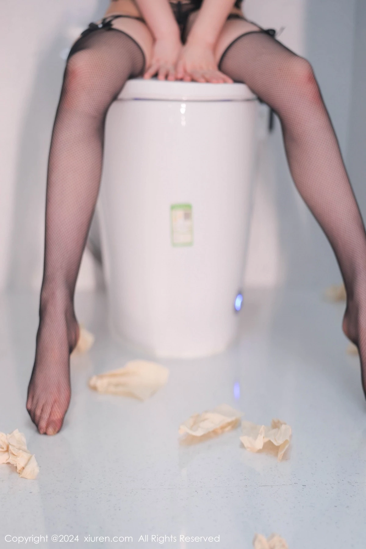 秀人集.com_[XiuRen秀人网]No.8701_模特白乐乐性感黑色蕾丝情趣服饰配黑丝吊袜秀曼妙身姿诱惑写真78P