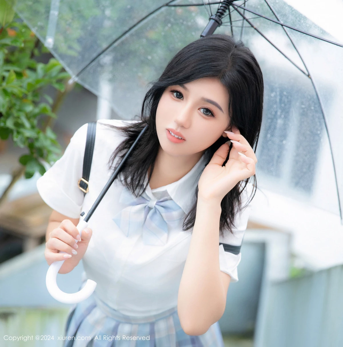 秀人集.com_[XiuRen秀人网]No.8759_模特金小依性感白色学生装配超薄黑丝半脱秀火辣身材诱惑写真90P