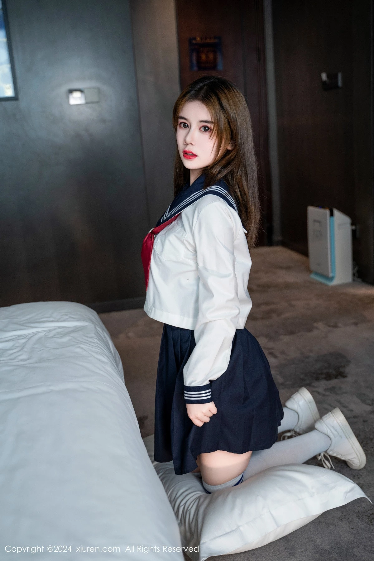 秀人集.com_[XiuRen秀人网]No.8819_新人模特凌彩烟私房浴缸性感学生服饰半脱秀丰满身材诱惑写真86P