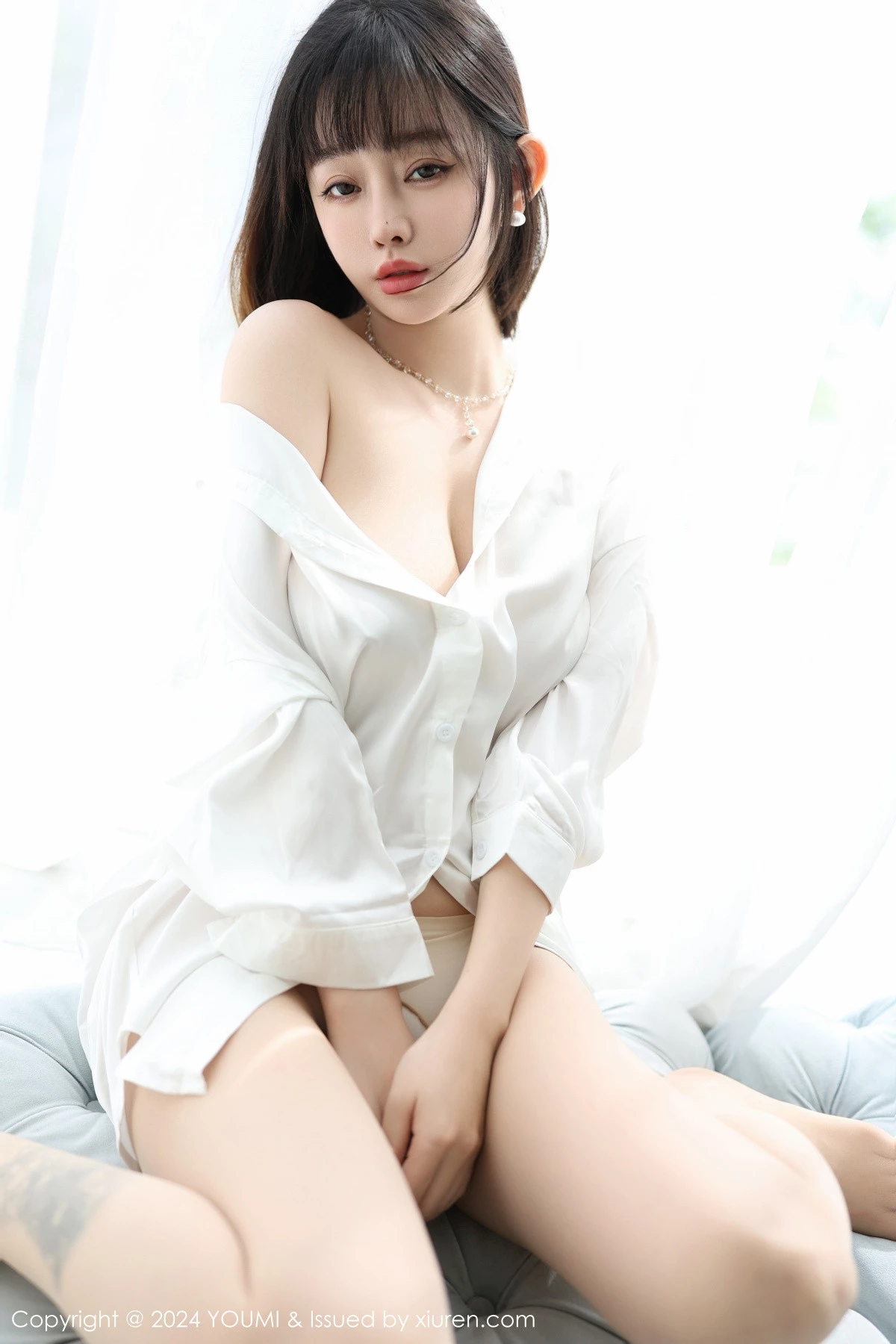 秀人集.com_[YouMi尤蜜荟]Vol.1083_女神王雨纯私房性感白色衬衫配超薄肉丝秀曼妙身姿完美诱惑写真102P