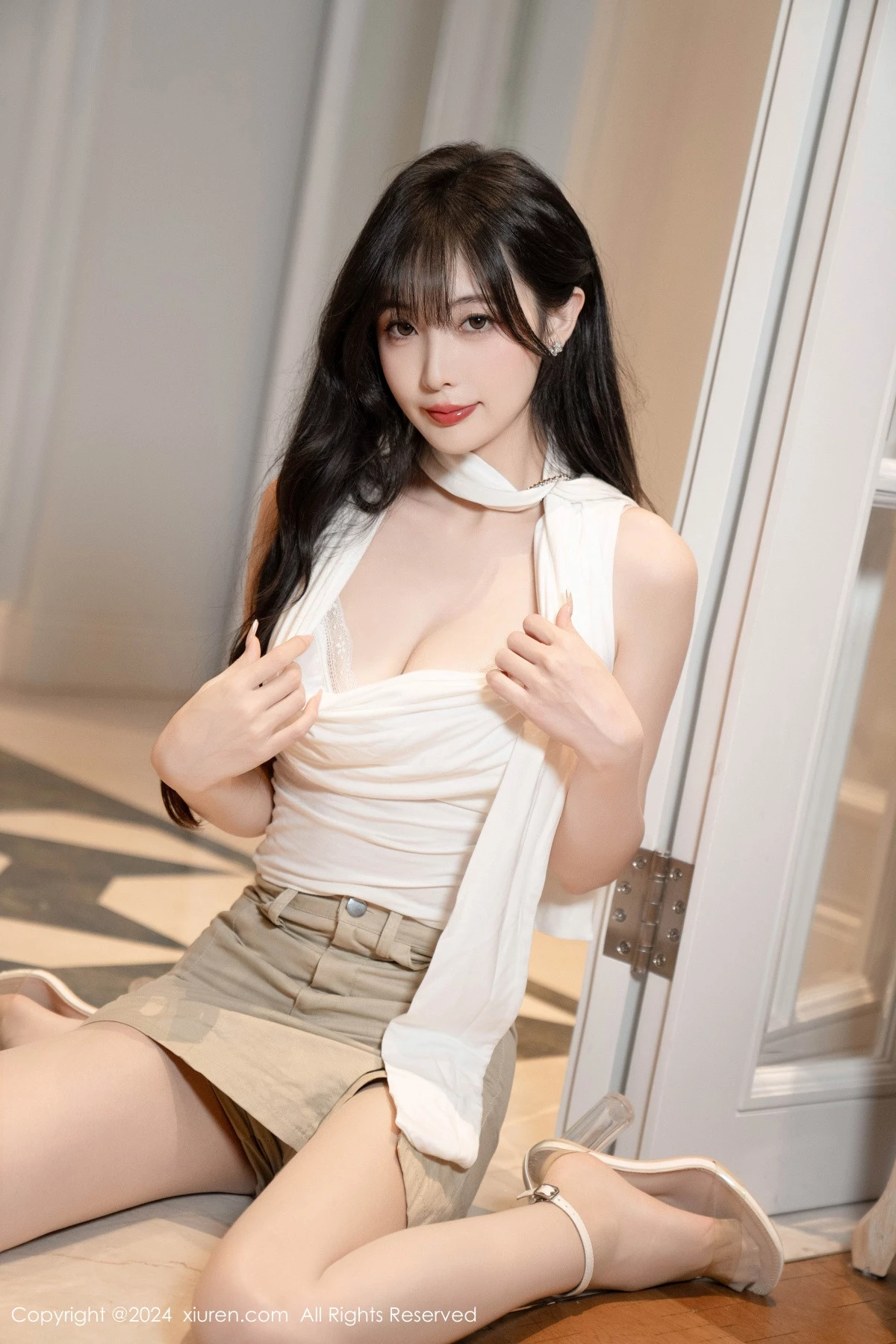 秀人集.com_[XiuRen秀人网]No.8849_模特林星阑性感白上衣露白色内衣配超薄肉丝秀曼妙身姿诱惑写真85P