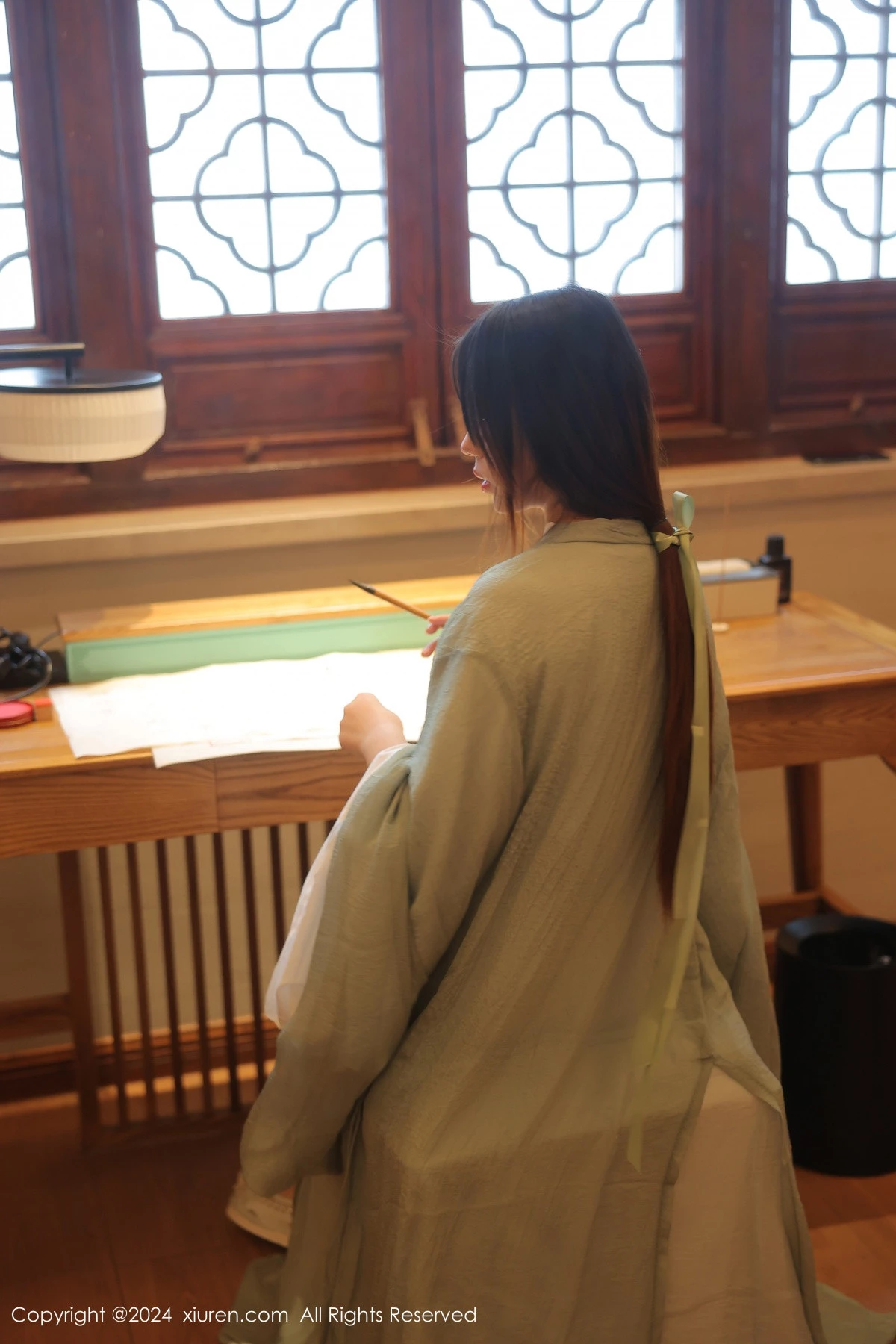 秀人集.com_[XiuRen秀人网]No.8937_模特蛋蛋宝私房性感绿色古装服饰配超薄肉丝秀丰腴身姿诱惑写真83P