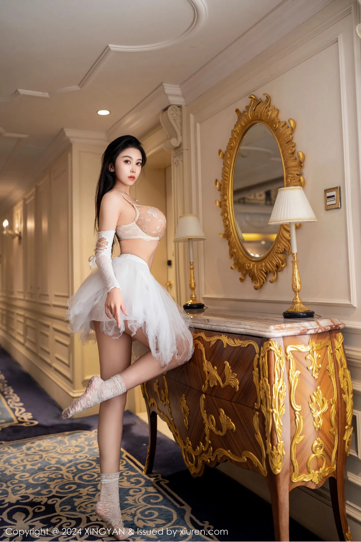 秀人集.com_[XINGYAN星颜社]VOL.262_模特清妙性感轻透内衣配白色芭蕾舞短裙秀翘臀美腿诱惑写真82P