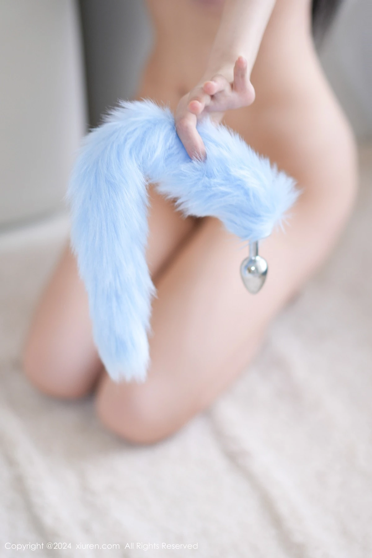 秀人集.com_[XiuRen秀人网]No.8994_女神朱可儿Flora性感白色情趣服饰配蓝尾巴秀丰满身材诱惑写真64P