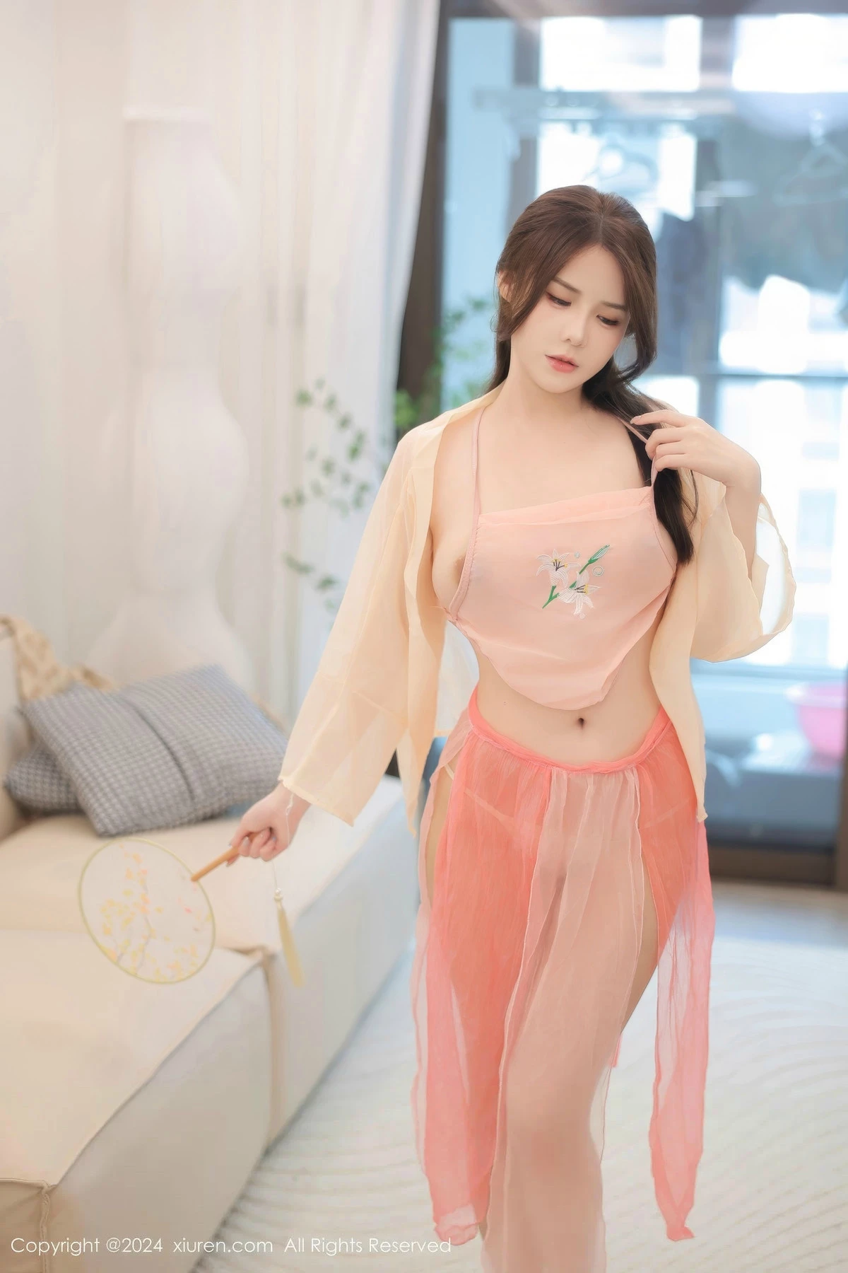 秀人集.com_[XiuRen秀人网]No.8906_模特软软酱私房性感粉色古装薄纱服饰秀曼妙身姿惹火诱惑写真89P