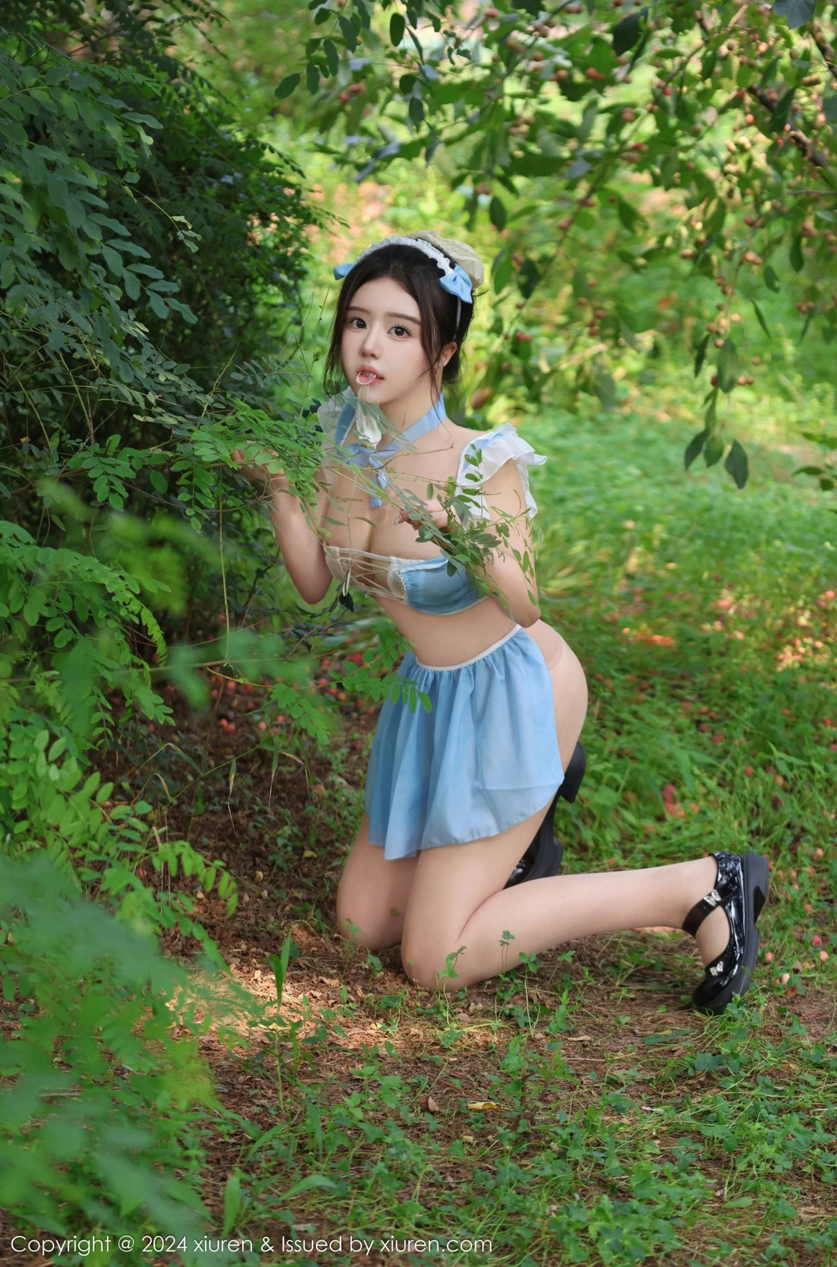 秀人集.com_[XiuRen秀人网]No.9164_模特小薯条nienie户外性感女仆装配超薄肉丝秀惹火身材诱惑写真87P