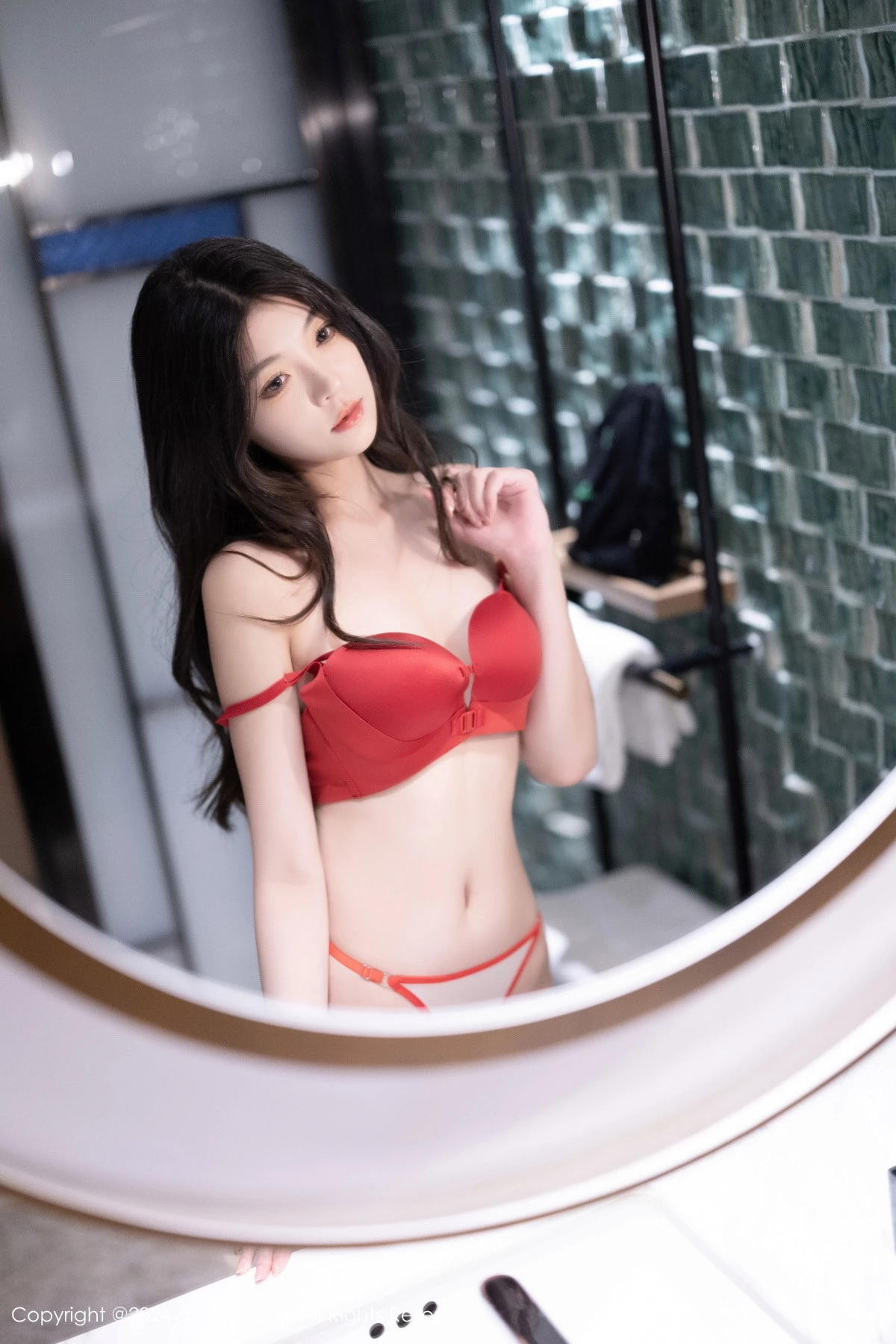 秀人集.com_[XiuRen秀人网]No.9169_模特初梦瑶性感红色短裙露红色内衣配黑丝吊袜秀美腿诱惑写真80P