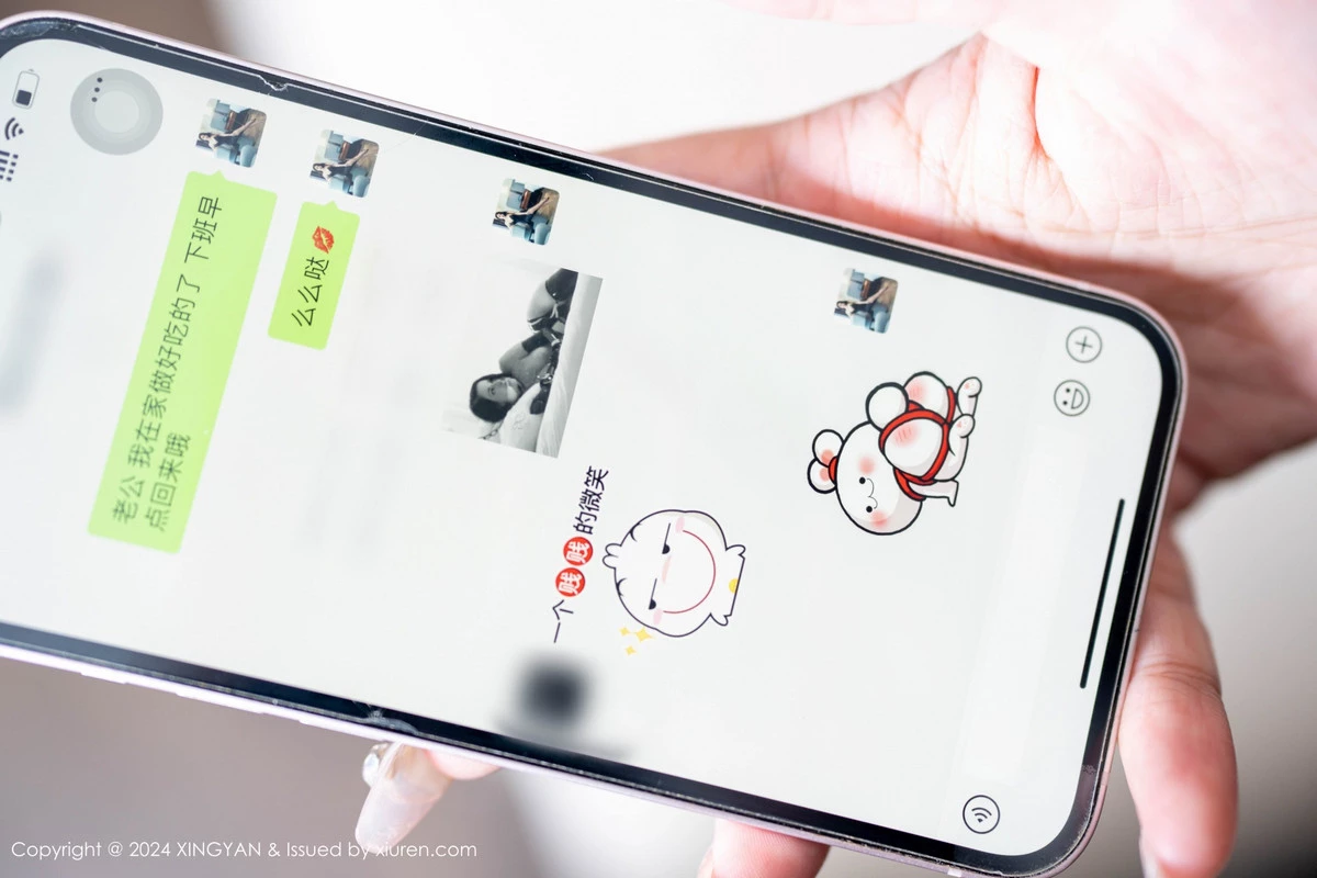 秀人集.com_[XINGYAN星颜社]VOL.275_模特李若汐ci性感黑白波点服饰配开档黑丝秀丰腴身姿诱惑写真80P