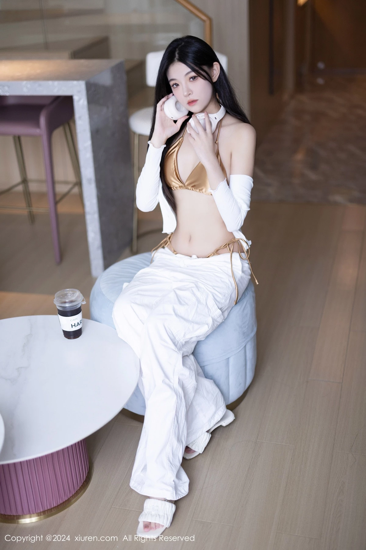 秀人集.com_[XiuRen秀人网]No.9262_模特初梦瑶性感金色比基尼+红色情趣内衣秀完美身材诱惑写真83P