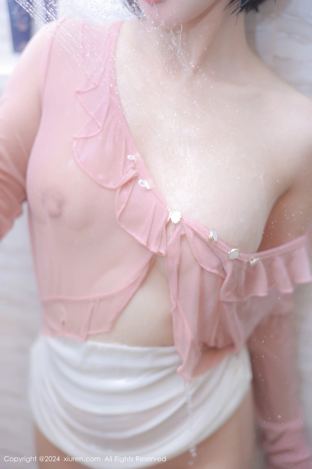 秀人集.com_[XiuRen秀人网]No.9273_模特波巧酱浴室场景粉色上衣配超薄肉丝湿身秀惹火身材诱惑写真79P