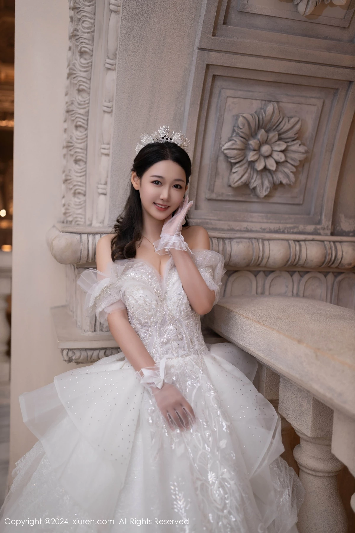 秀人集.com_[XiuRen秀人网]No.9283_模特唐安琪性感白色婚纱露白色内衣配超薄肉丝秀美腿诱惑写真86P