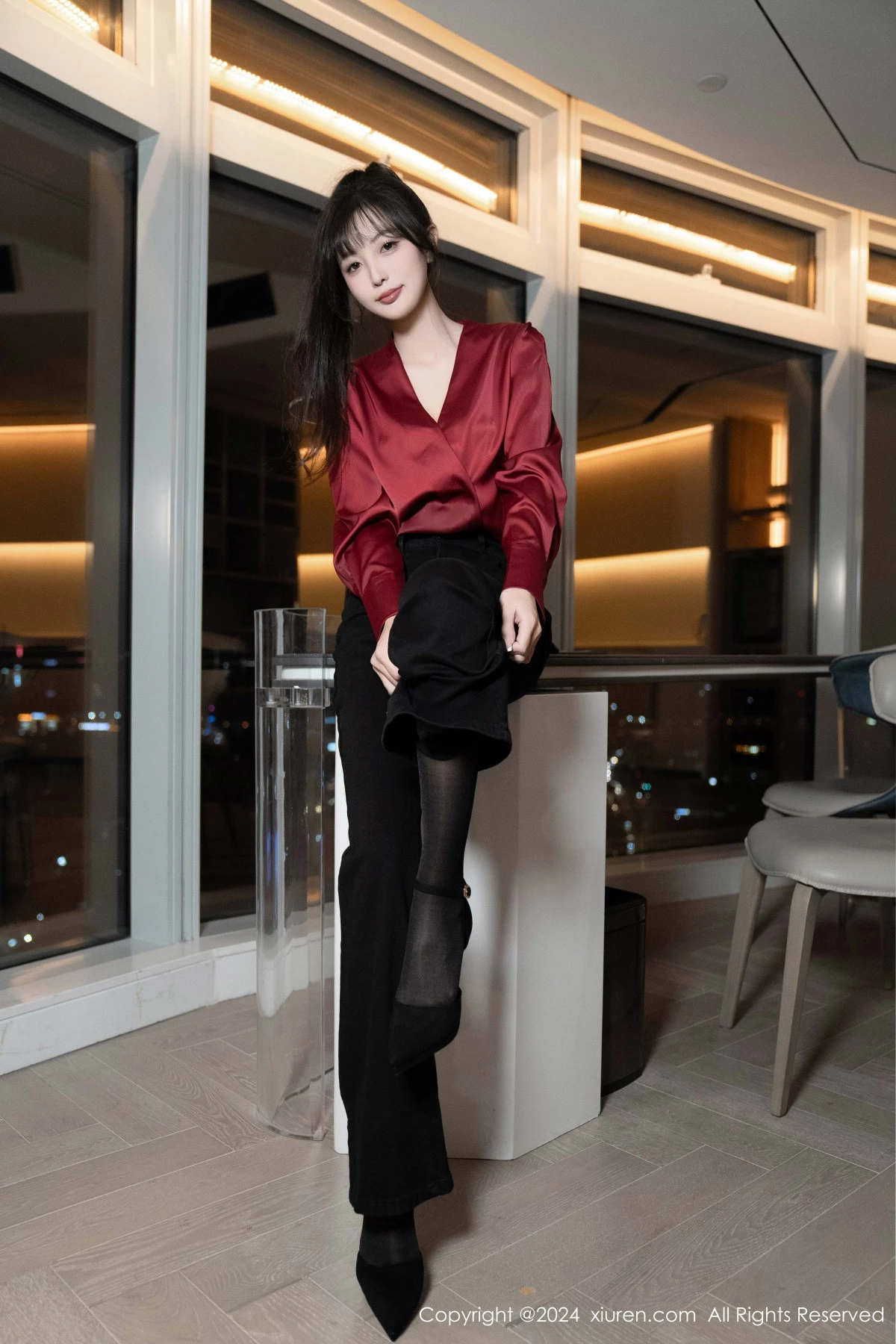 秀人集.com_[XiuRen秀人网]No.9299_模特林星阑私房性感黑色蕾丝内衣配开档黑丝秀曼妙身姿诱惑写真94P