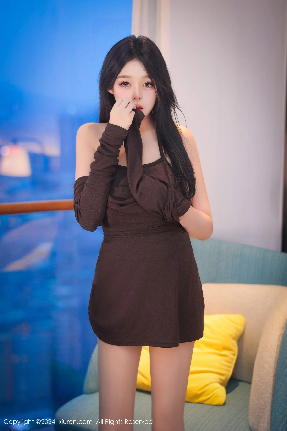 秀人集.com_[XiuRen秀人网]No.9306_模特柚柚小奶瓶浴室场景深色连衣裙配超薄灰丝秀凹凸身材诱惑写真80P