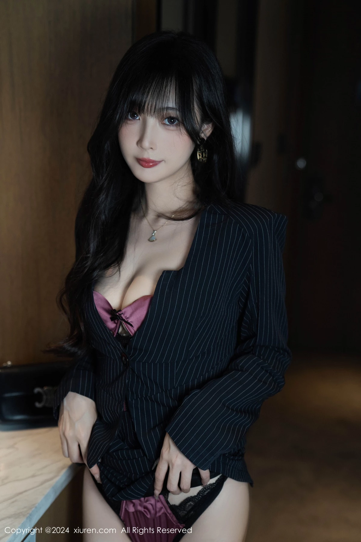 秀人集.com_[XiuRen秀人网]No.9186_模特林星阑私房性感紫色情趣内衣配黑丝袜秀曼妙身姿诱惑写真90P