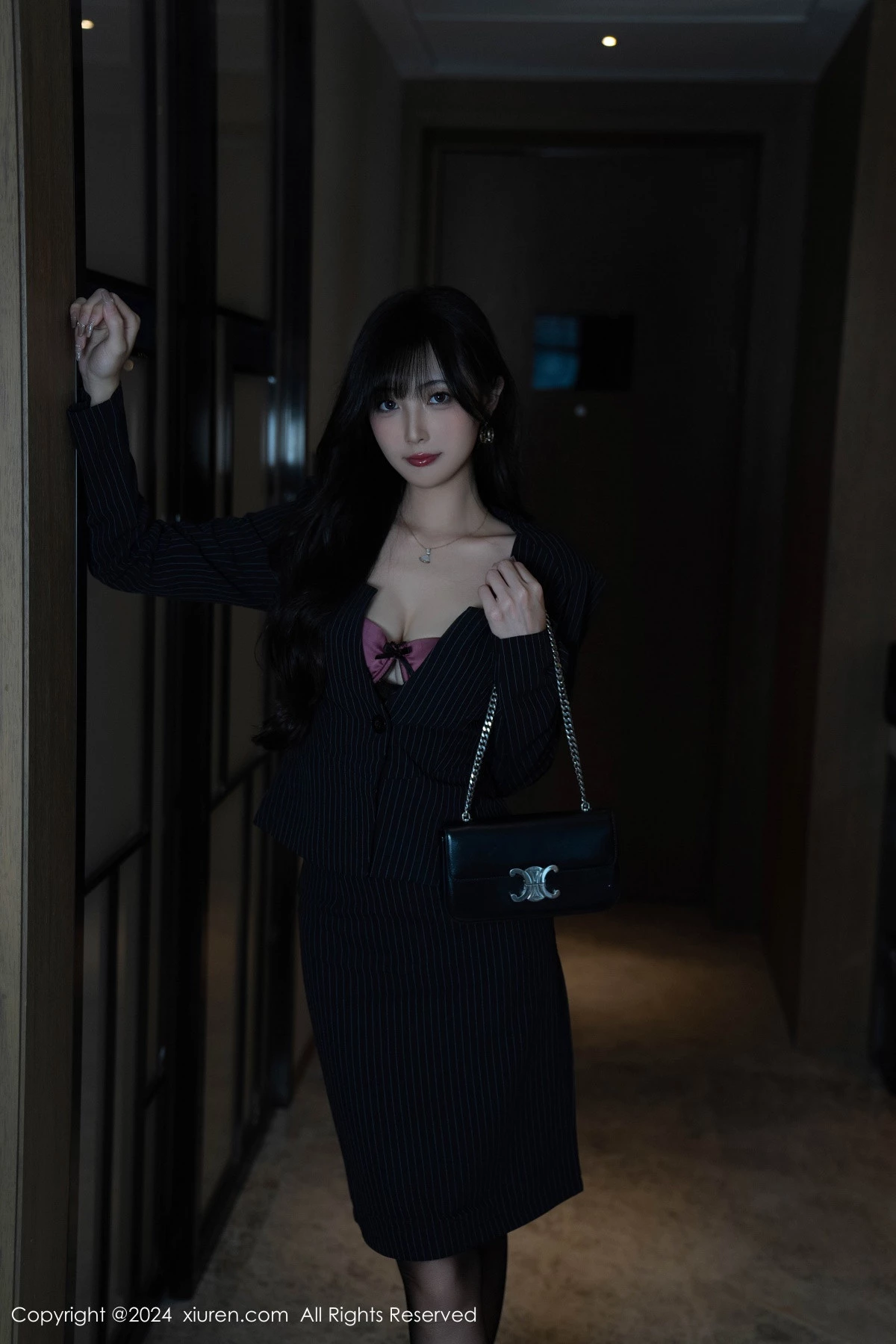 秀人集.com_[XiuRen秀人网]No.9186_模特林星阑私房性感紫色情趣内衣配黑丝袜秀曼妙身姿诱惑写真90P