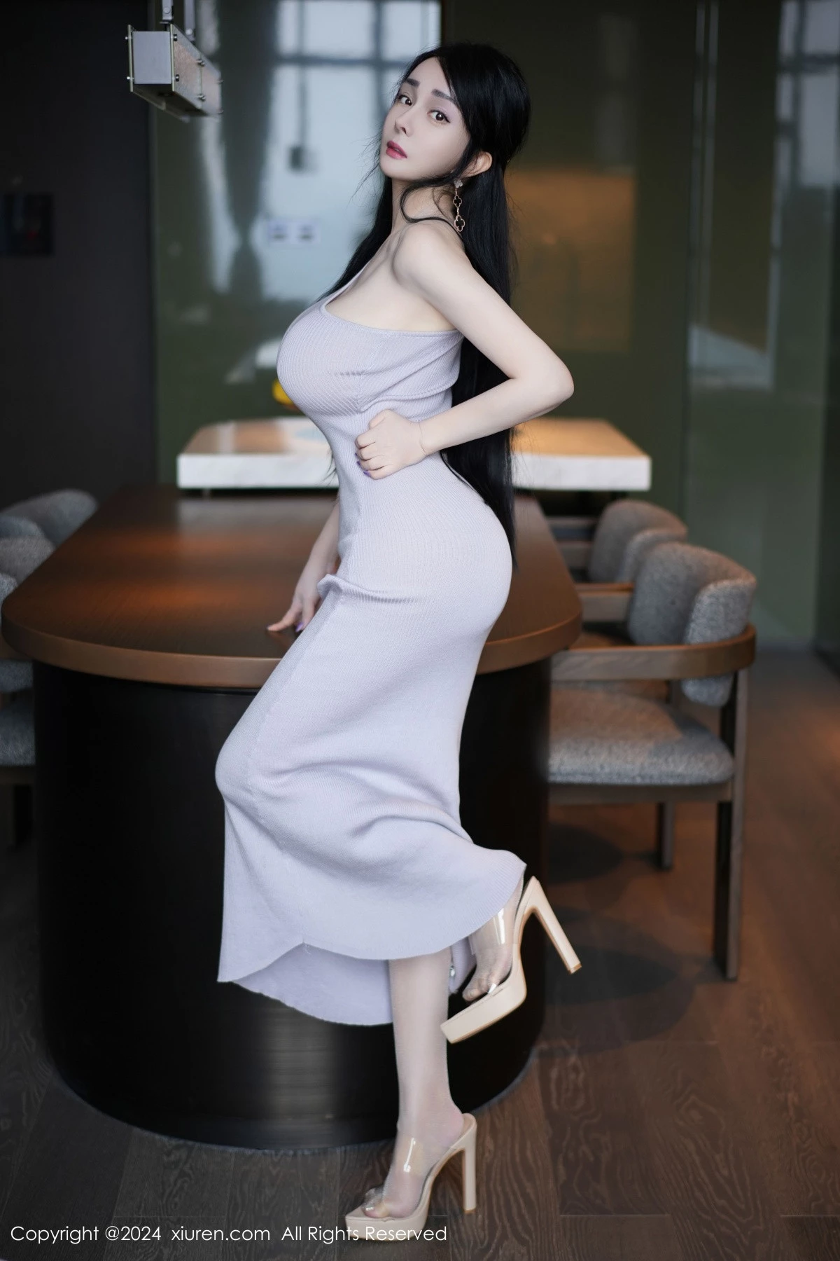 秀人集.com_[XiuRen秀人网]No.9183_模特允爾私房性感紫色连衣裙配肉色丝袜秀丰腴身材撩人诱惑写真70P