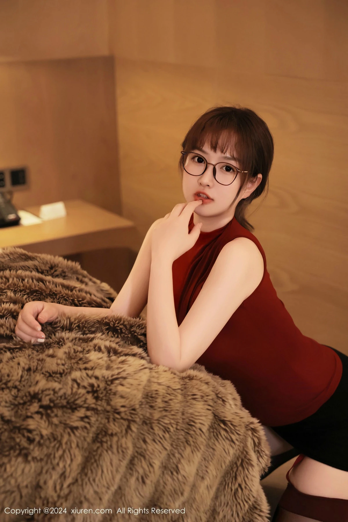 秀人集.com_[XiuRen秀人网]No.9366_模特养乐多Doll私房性感黑色内衣配黑丝吊袜秀完美身材诱惑写真53P