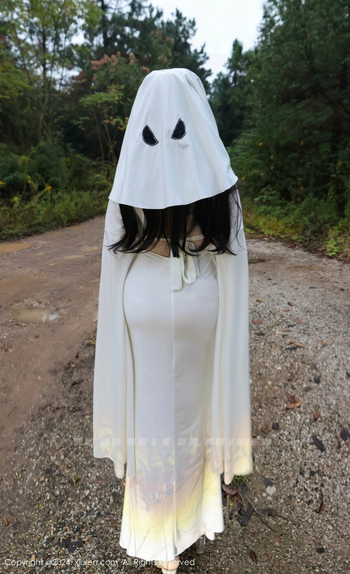 秀人集.com_[XiuRen秀人网]No.9376_模特小薯条nienie白色连衣裙+红色情趣服饰秀曼妙身姿诱惑写真81P