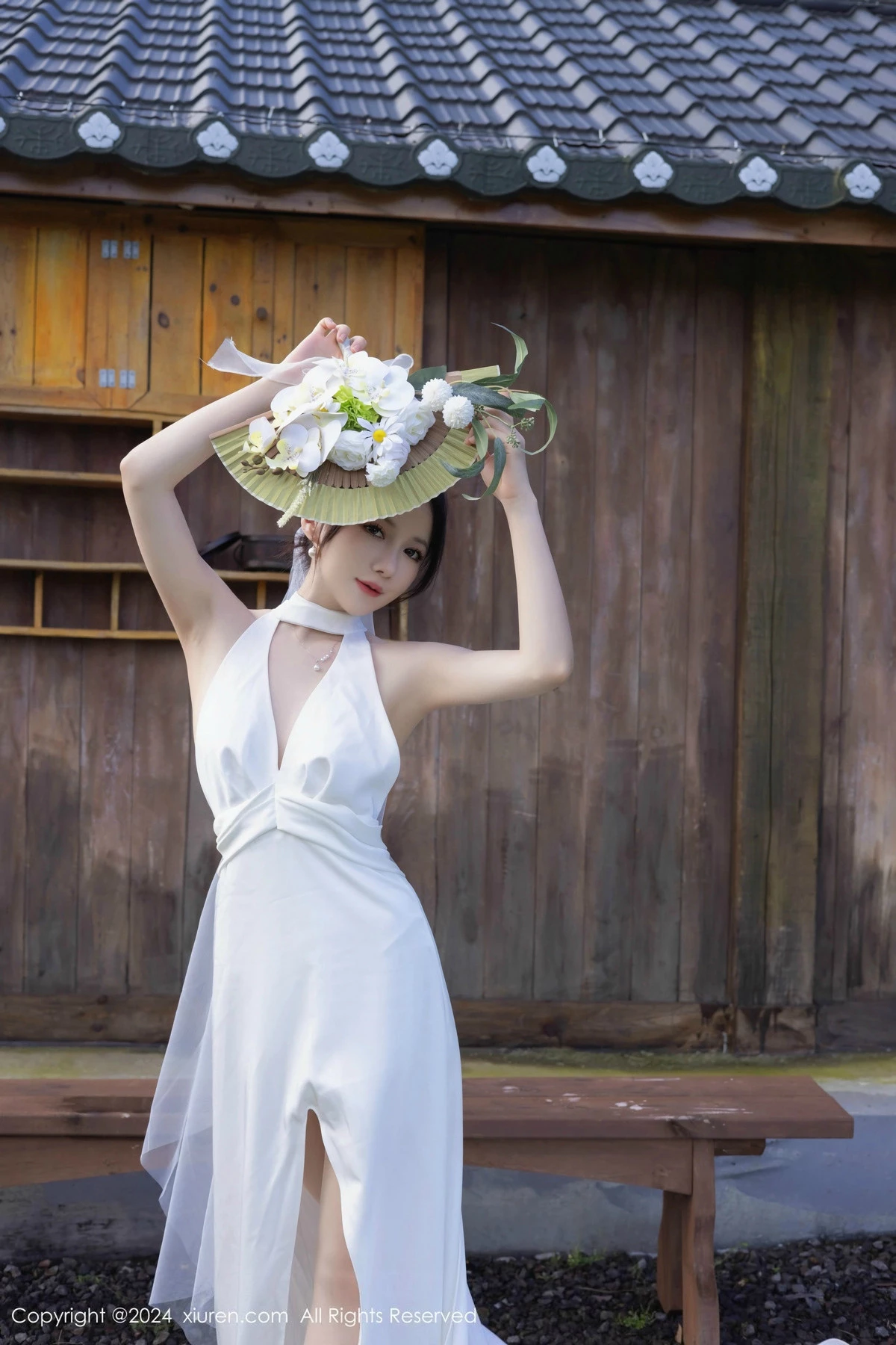 秀人集.com_[XiuRen秀人网]No.9387_模特鱼子酱Fish婚礼主题性感白色婚纱配白丝袜秀曼妙身姿诱惑写真81P