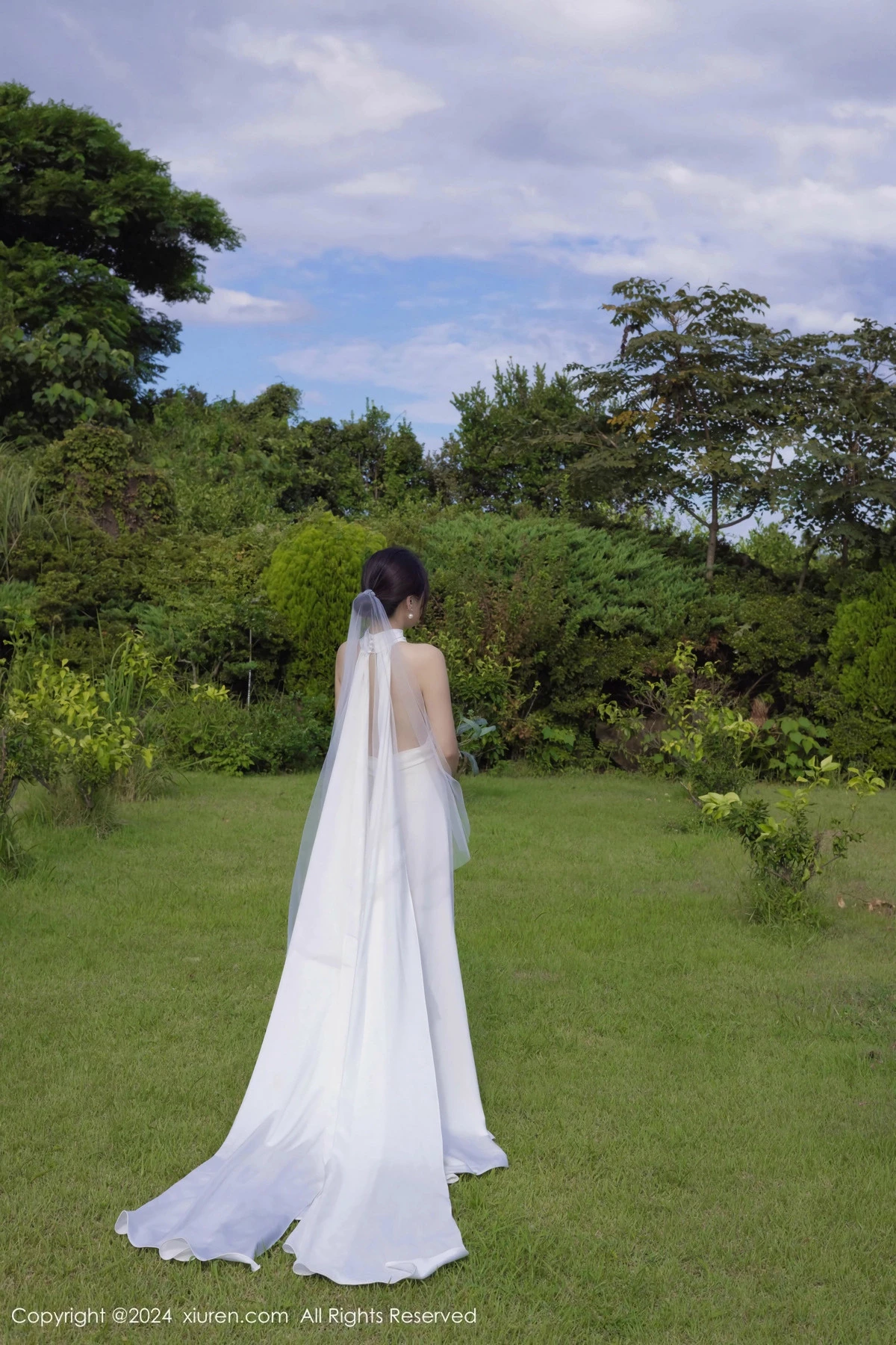 秀人集.com_[XiuRen秀人网]No.9387_模特鱼子酱Fish婚礼主题性感白色婚纱配白丝袜秀曼妙身姿诱惑写真81P