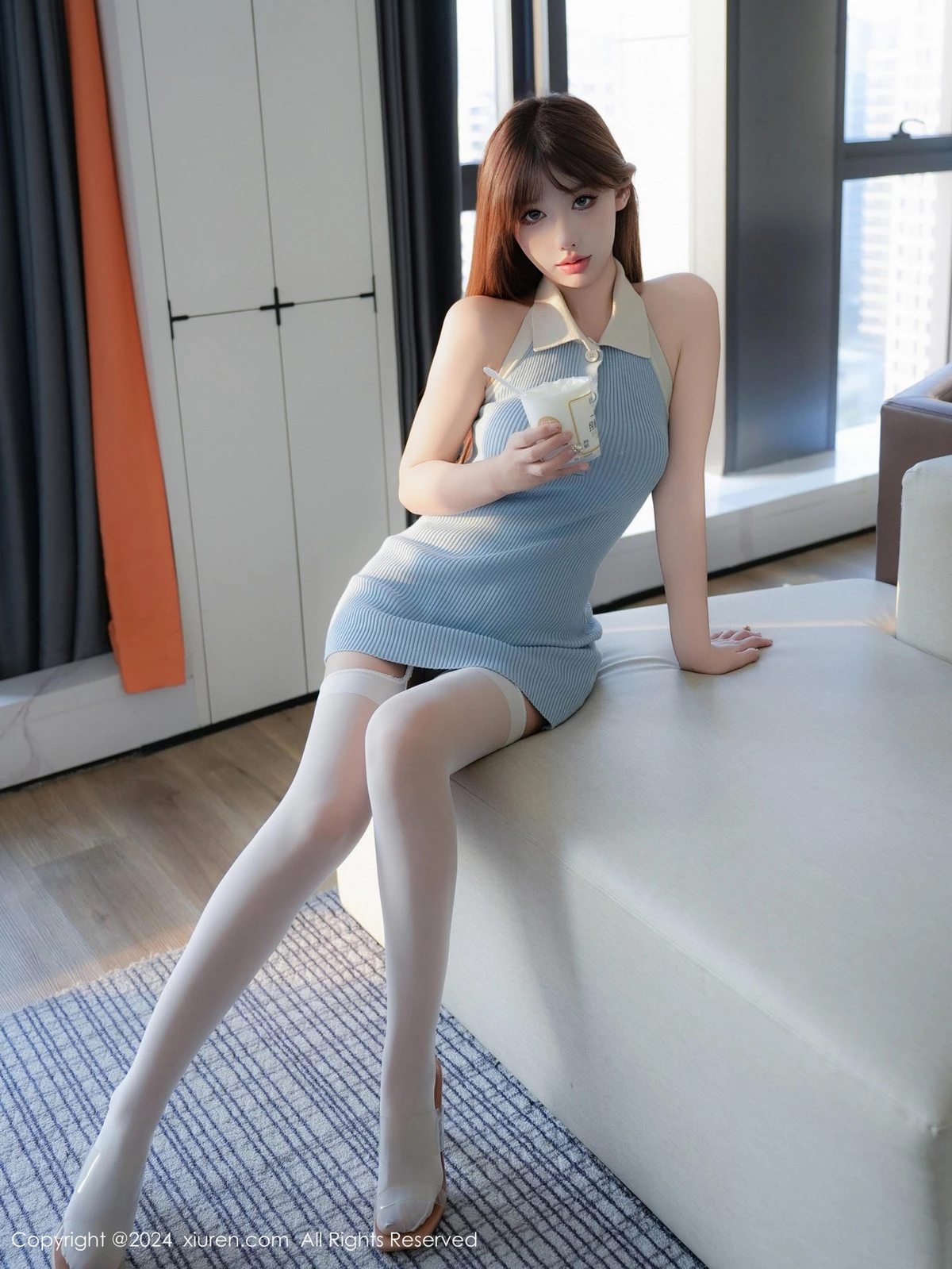 秀人集.com_[XiuRen秀人网]No.9458_新人模特李金金蓝色连衣短裙露白色内衣配白丝吊袜秀美腿诱惑写真98P