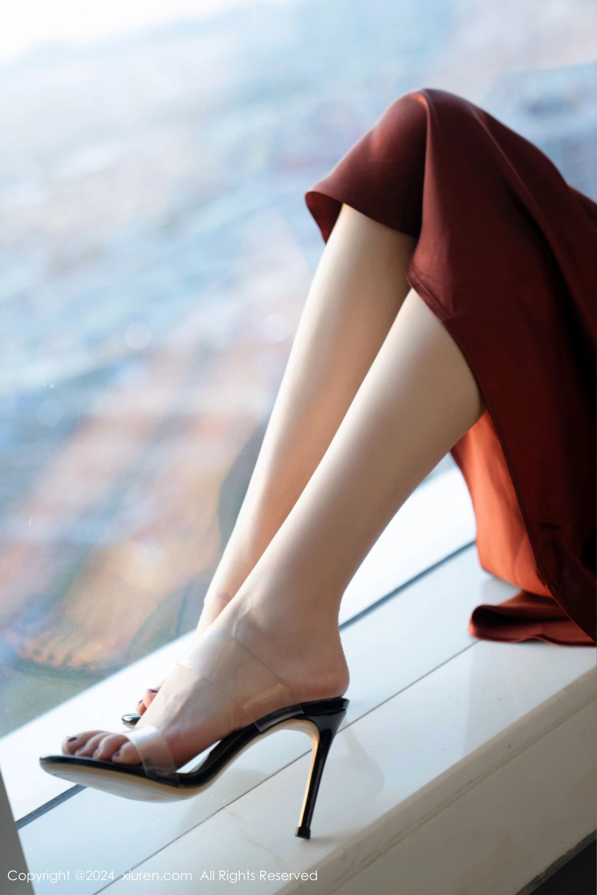 秀人集.com_[XiuRen秀人网]No.9336_模特林星阑性感红色连衣长裙露黑色情趣内衣秀曼妙身姿诱惑写真85P