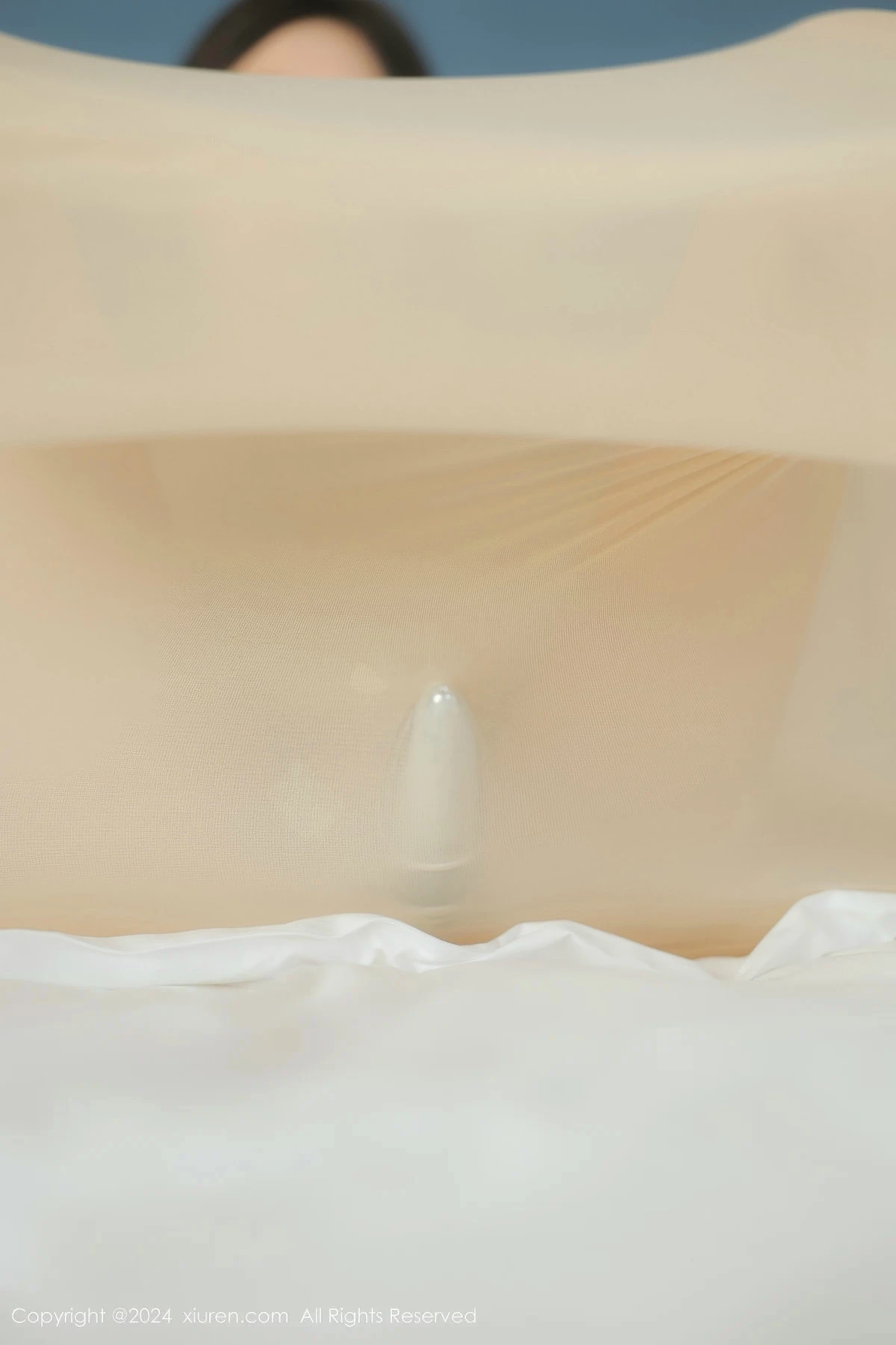 秀人集.com_[XiuRen秀人网]No.9337_模特柚柚小奶瓶私房性感肉色连体丝袜真空秀凹凸身材诱惑写真72P