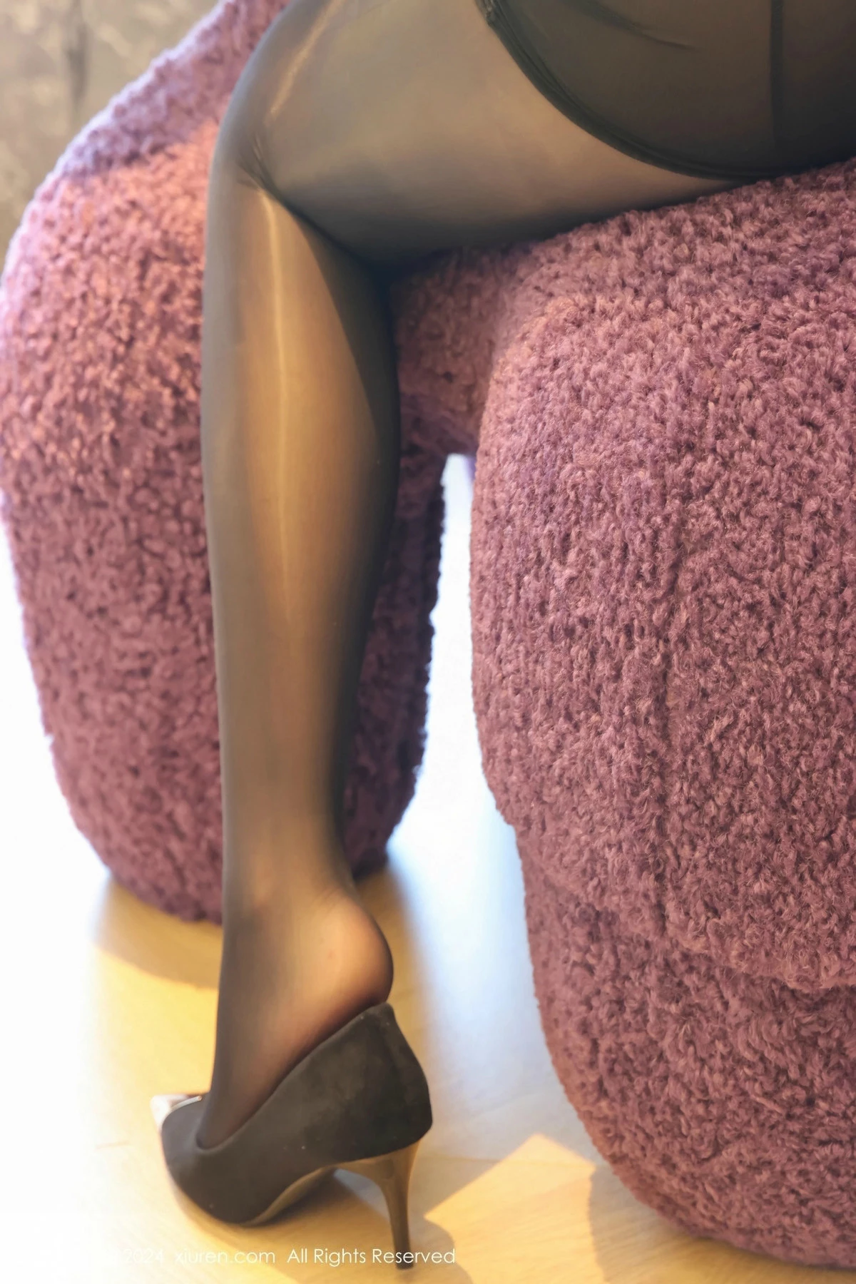 秀人集.com_[XiuRen秀人网]No.9347_模特小薯条nienie性感黑色内衣配黑丝袜秀完美身材撩人诱惑写真102P