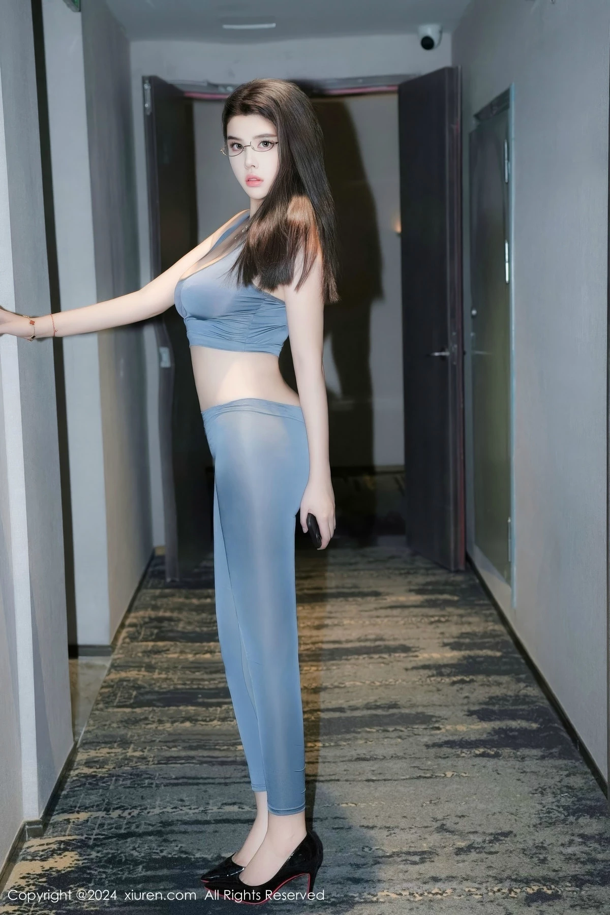 秀人集.com_[XiuRen秀人网]No.9357_模特樱桃小犊子私房浴室性感灰色瑜伽服饰秀丰腴身姿诱惑写真89P