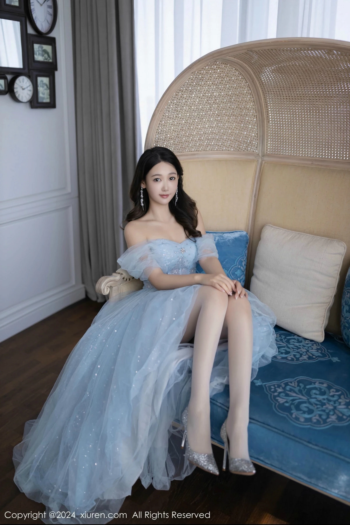 秀人集.com_[XiuRen秀人网]No.9538_模特唐安琪性感淡蓝色薄纱礼裙露白色内衣秀曼妙身姿诱惑写真82P