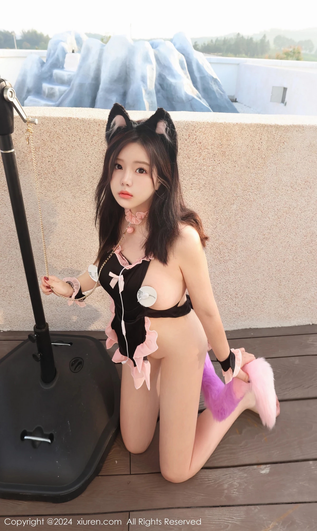 秀人集.com_[XiuRen秀人网]No.9559_模特小薯条nienie性感白色制服+粉色猫女郎服饰秀完美身材诱惑写真57P