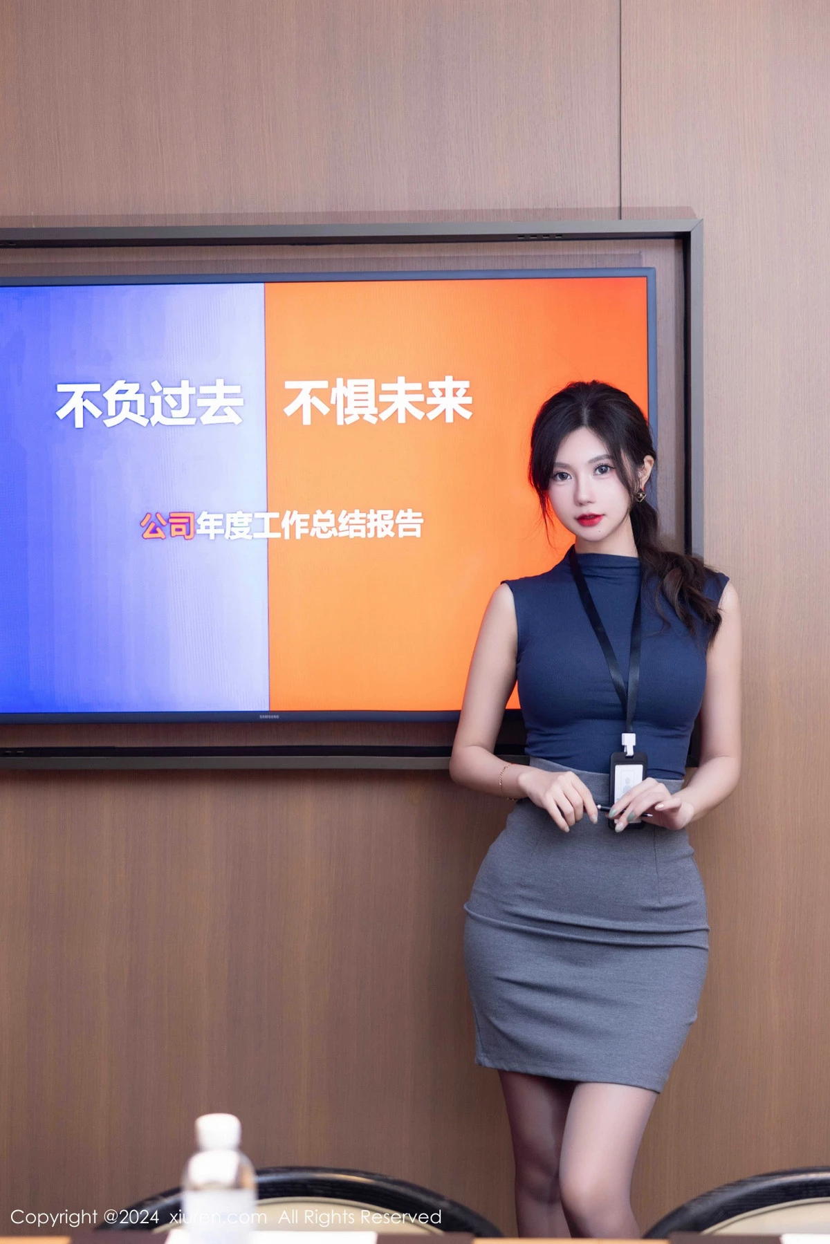 秀人集.com_[XiuRen秀人网]No.9560_女神绮里嘉ula性感深色OL服饰配开档黑丝秀曼妙身材诱惑写真99P