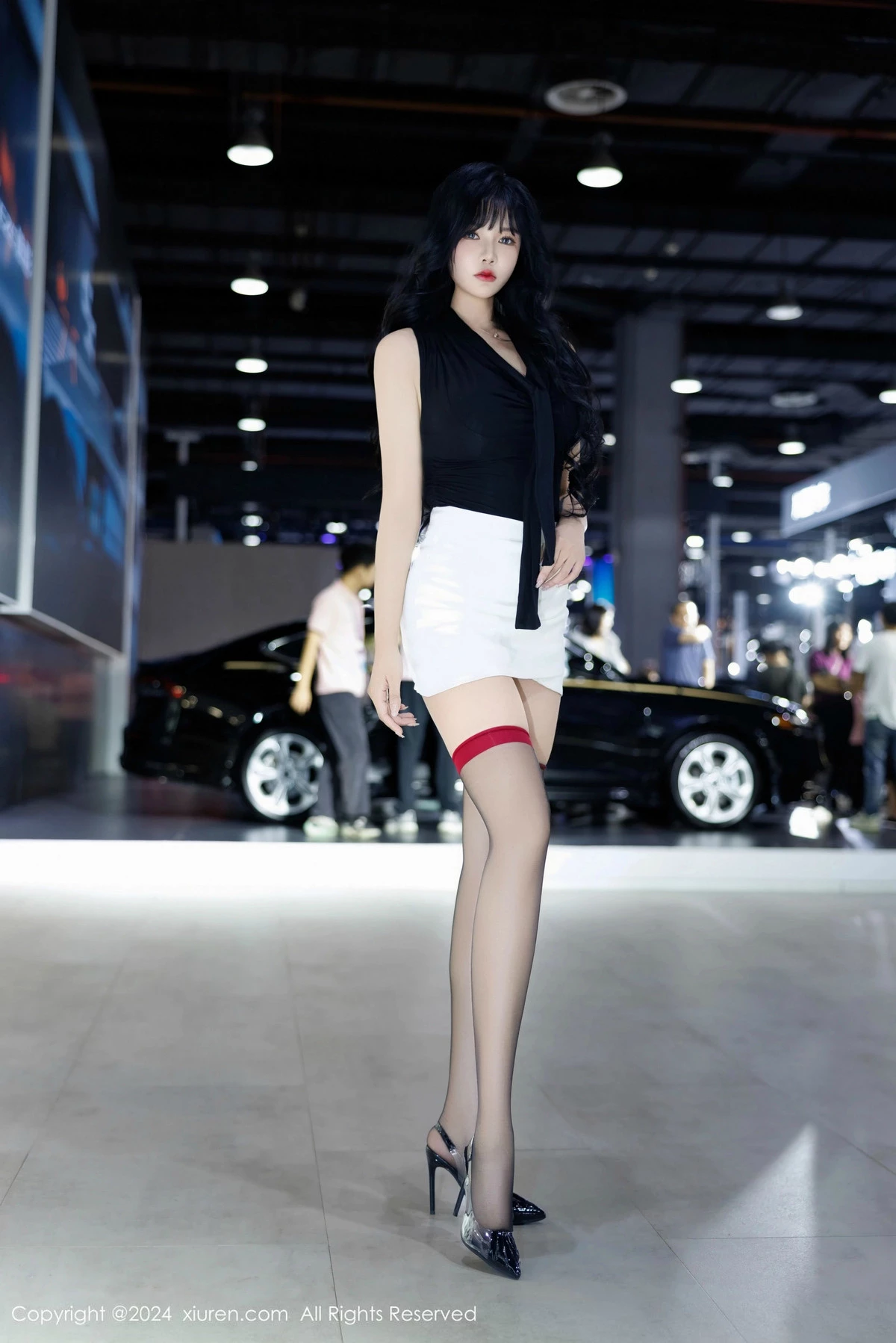 秀人集.com_[XiuRen秀人网]No.9575_模特娜比性感黑上衣配白短裙露超薄黑丝秀凹凸身材撩人诱惑写真80P