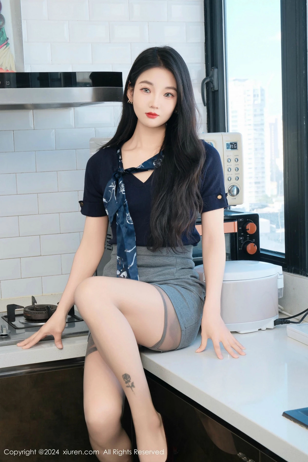 秀人集.com_[XiuRen秀人网]No.9580_模特希恬儿性感红色情趣护士服配白丝袜秀曼妙身姿撩人诱惑写真66P